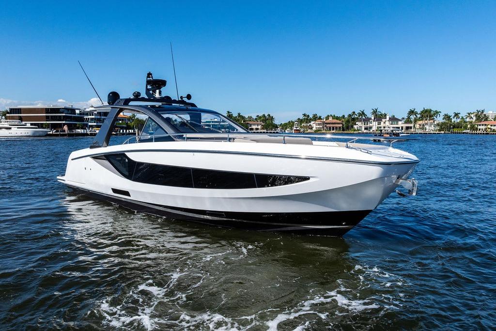 Boat image 13