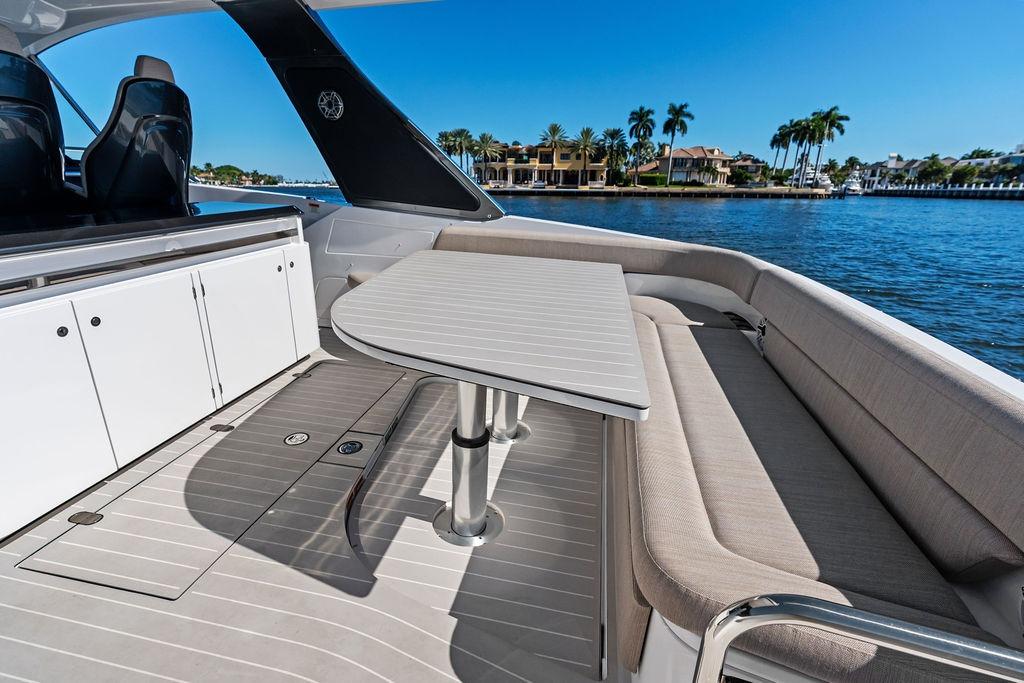 Boat image 21