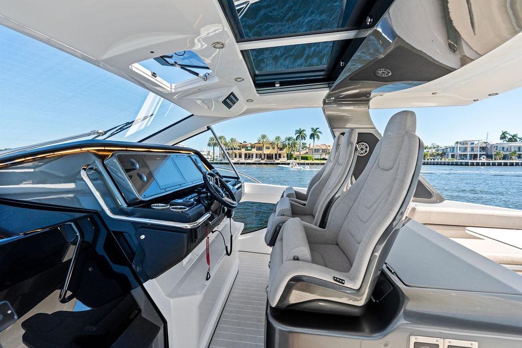 Boat image 31