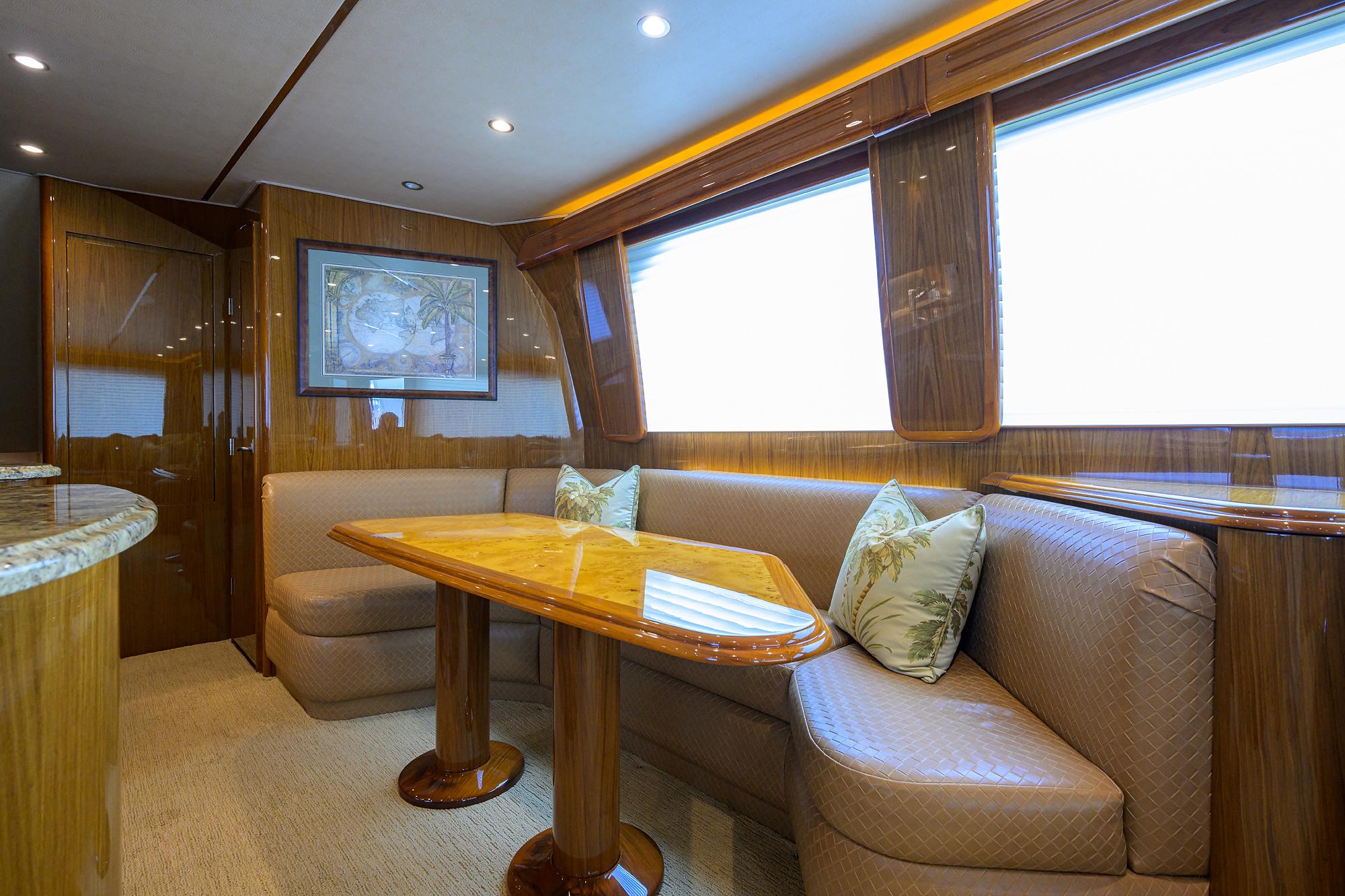 Viking 76 CABALLO GRANDE - Dinette & TV