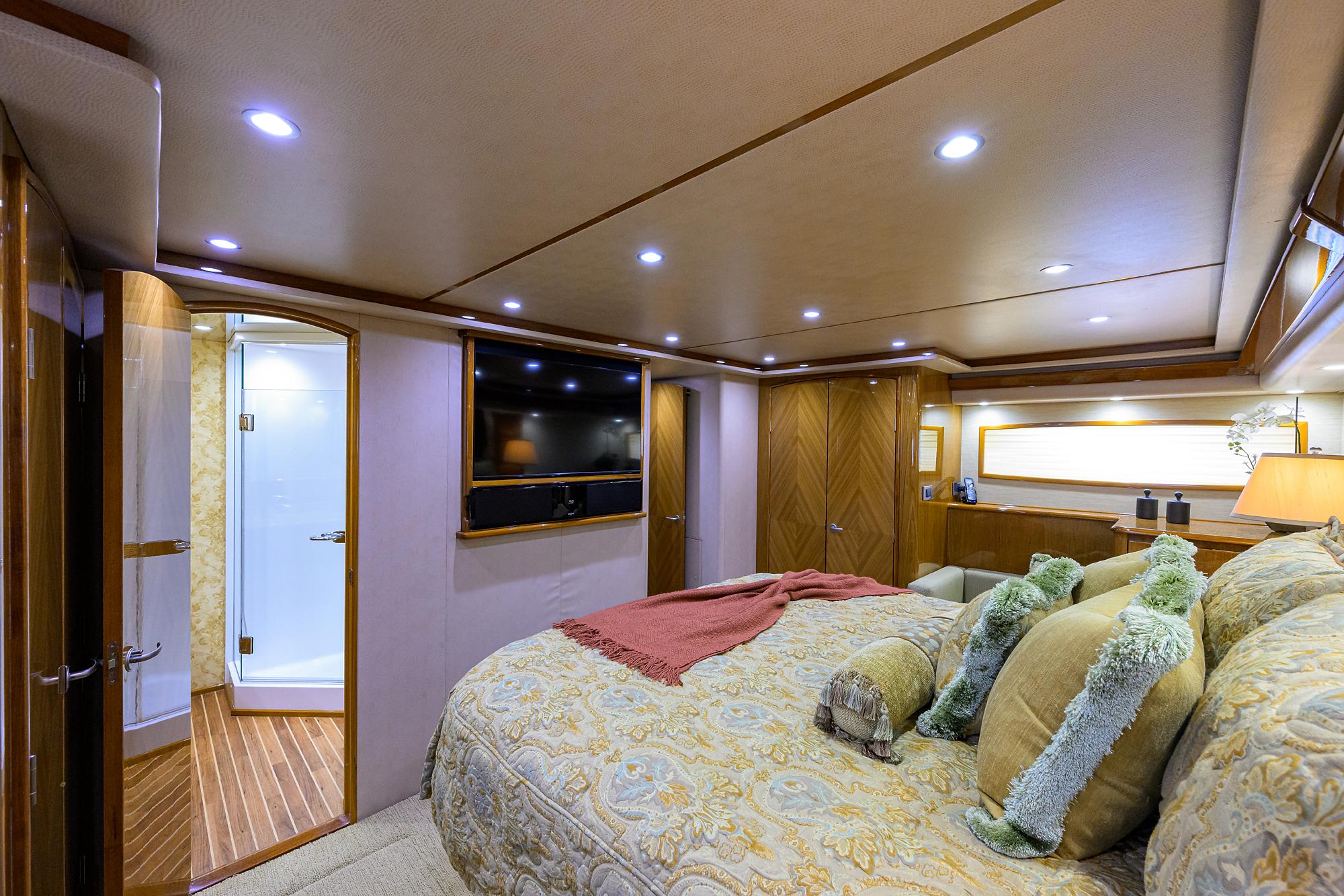 Viking 76 EGARIM - Master Stateroom Head Access & TV