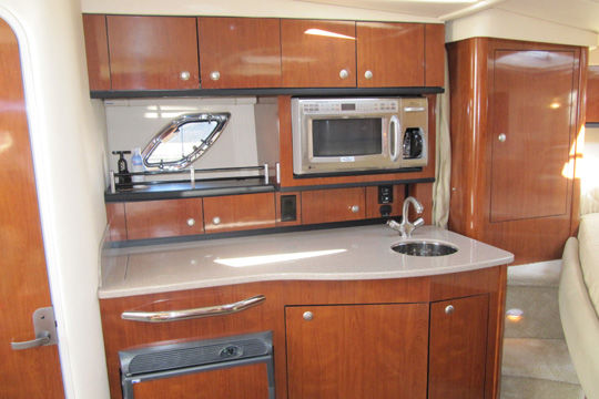 2007 Sea Ray 310 DA Sundancer #TBDH9687 inventory image at Sun Country Marine Group, Dana Point 2007 Sea Ray 310 DA Sundancer #TBDH9687 inventory image at Sun Country Marine Group, Dana Point