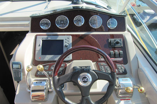 2007 Sea Ray 310 DA Sundancer #TBDH9687 inventory image at Sun Country Marine Group, Dana Point 2007 Sea Ray 310 DA Sundancer #TBDH9687 inventory image at Sun Country Marine Group, Dana Point