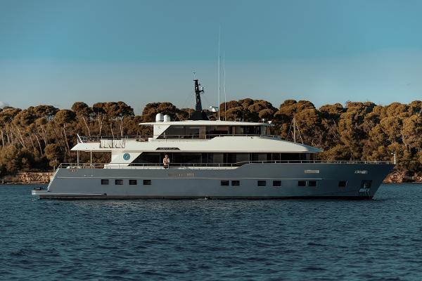 95' Nomad, Listing Number 100859763, - Photo No. 4