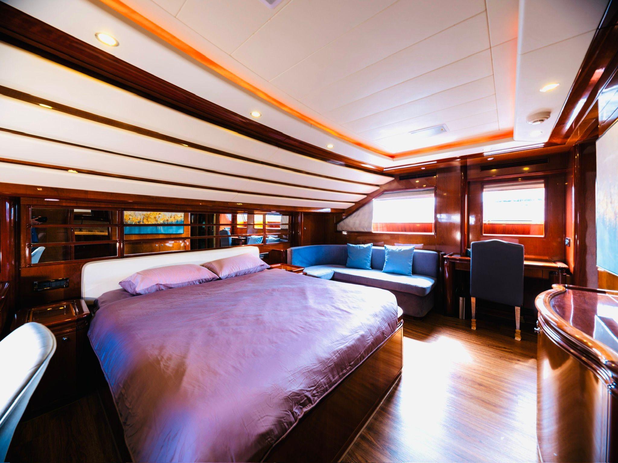 Ferretti Yachts