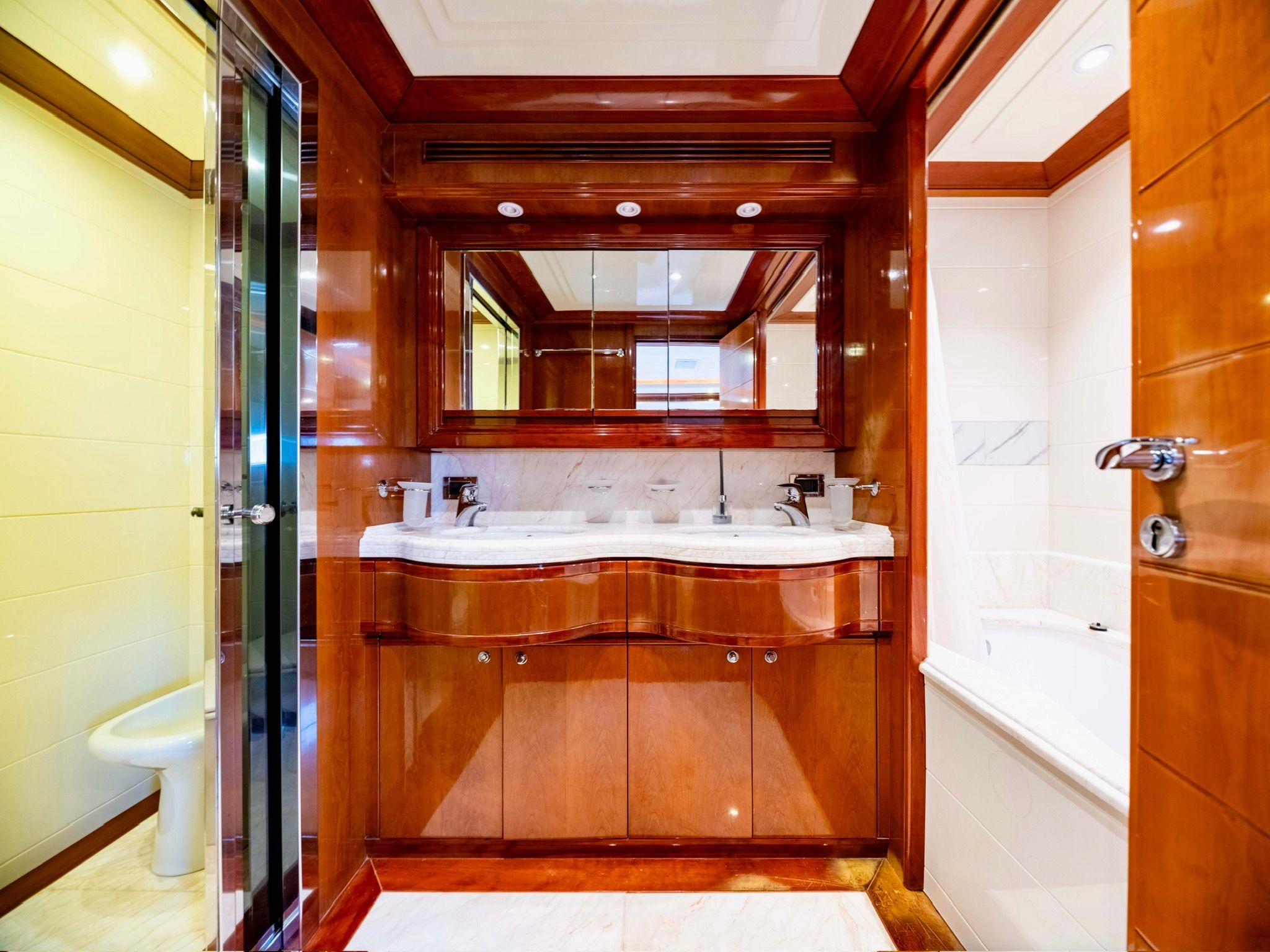 Ferretti Yachts