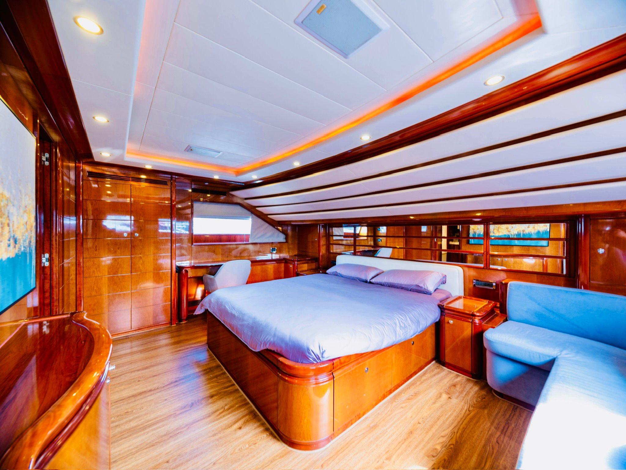 Ferretti Yachts