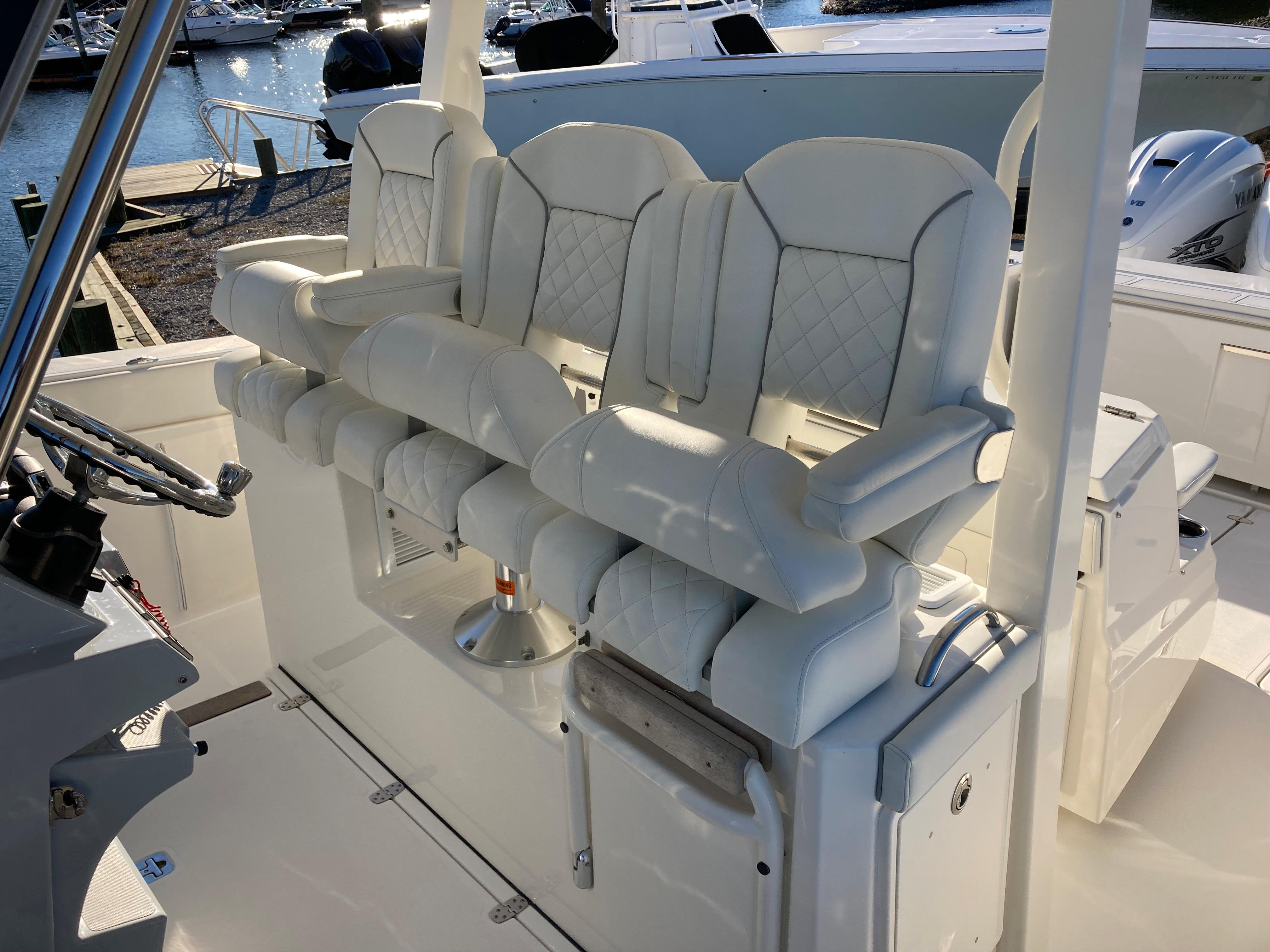 Yacht for Sale 37 Pursuit Yachts Westbrook, CT Denison Yacht Sales