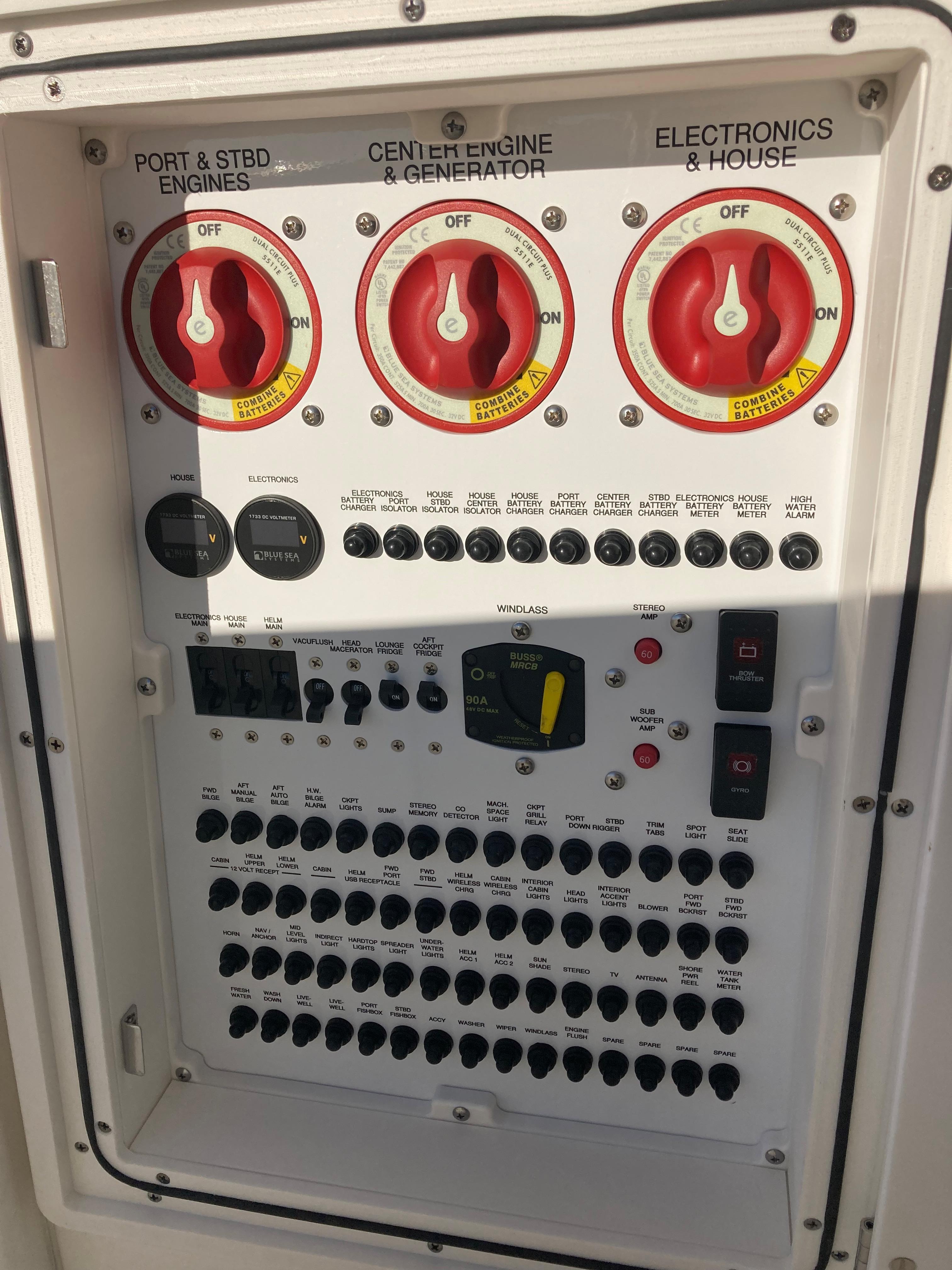 Yacht for Sale 37 Pursuit Yachts Westbrook, CT Denison Yacht Sales