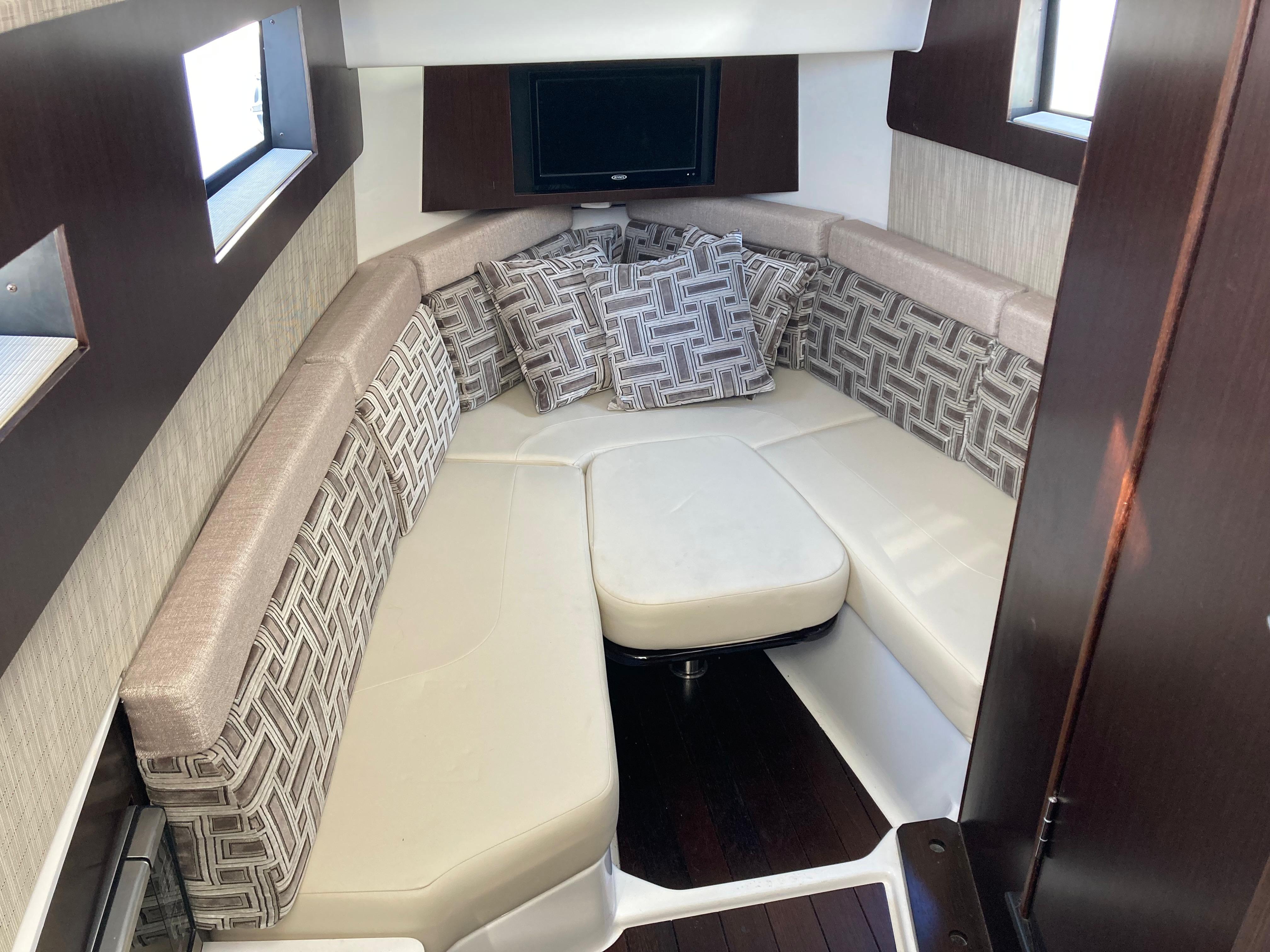 Yacht for Sale 37 Pursuit Yachts Westbrook, CT Denison Yacht Sales