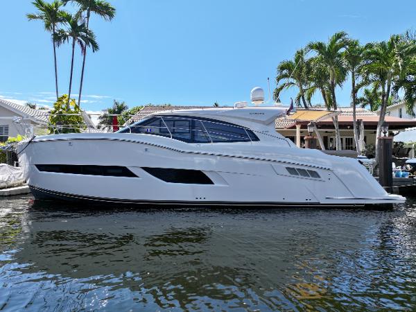 Photo of 2015 Carver 42'