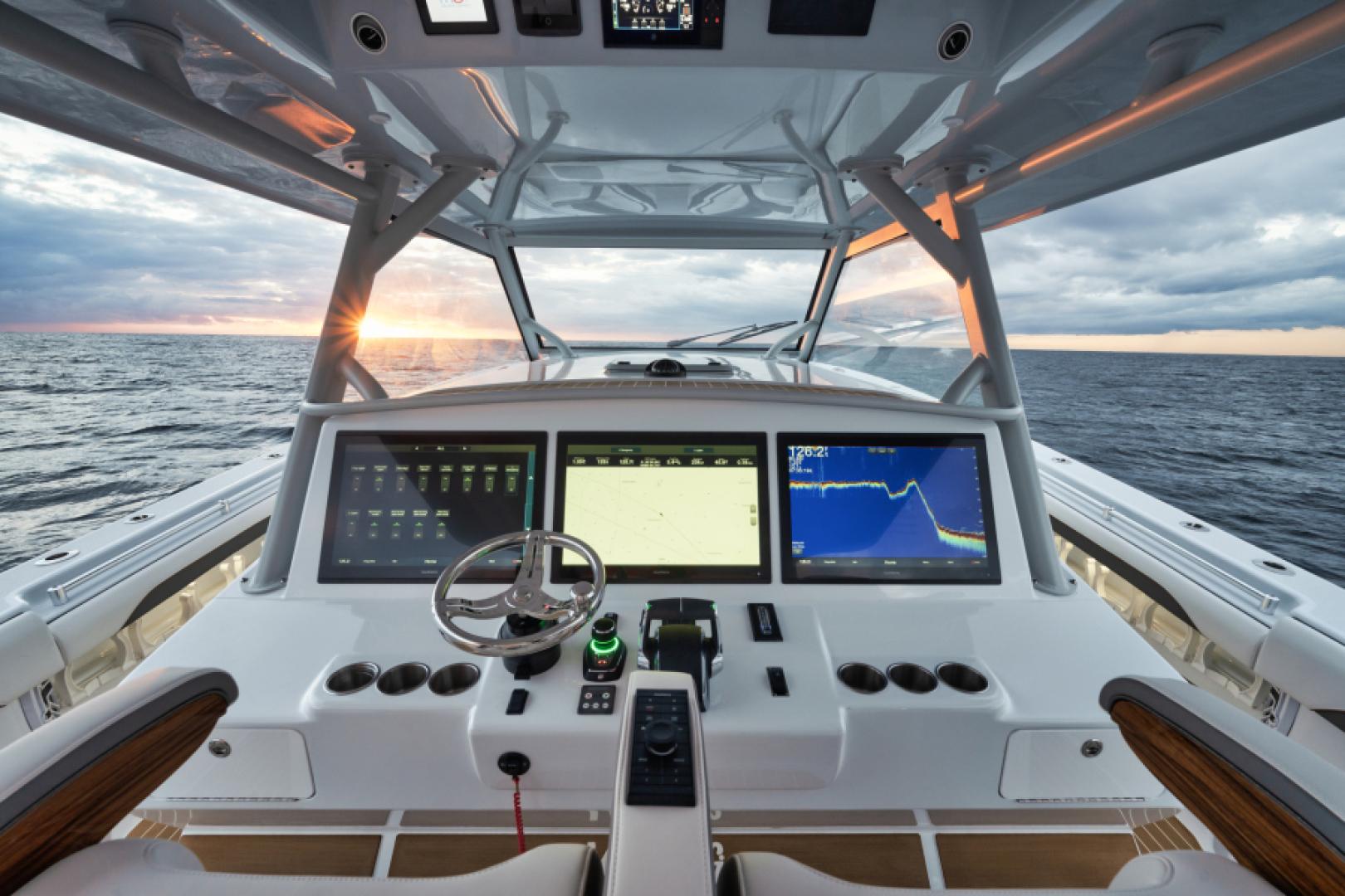 2025-yellowfin-54-offshore-power-9788952-20250509150125989-1_XLARGE