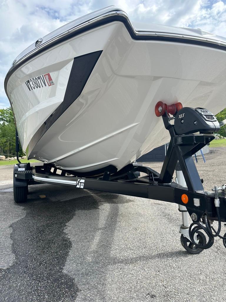 2019 MasterCraft XT20