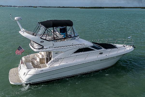 Photo of 2001 Sea Ray 42'