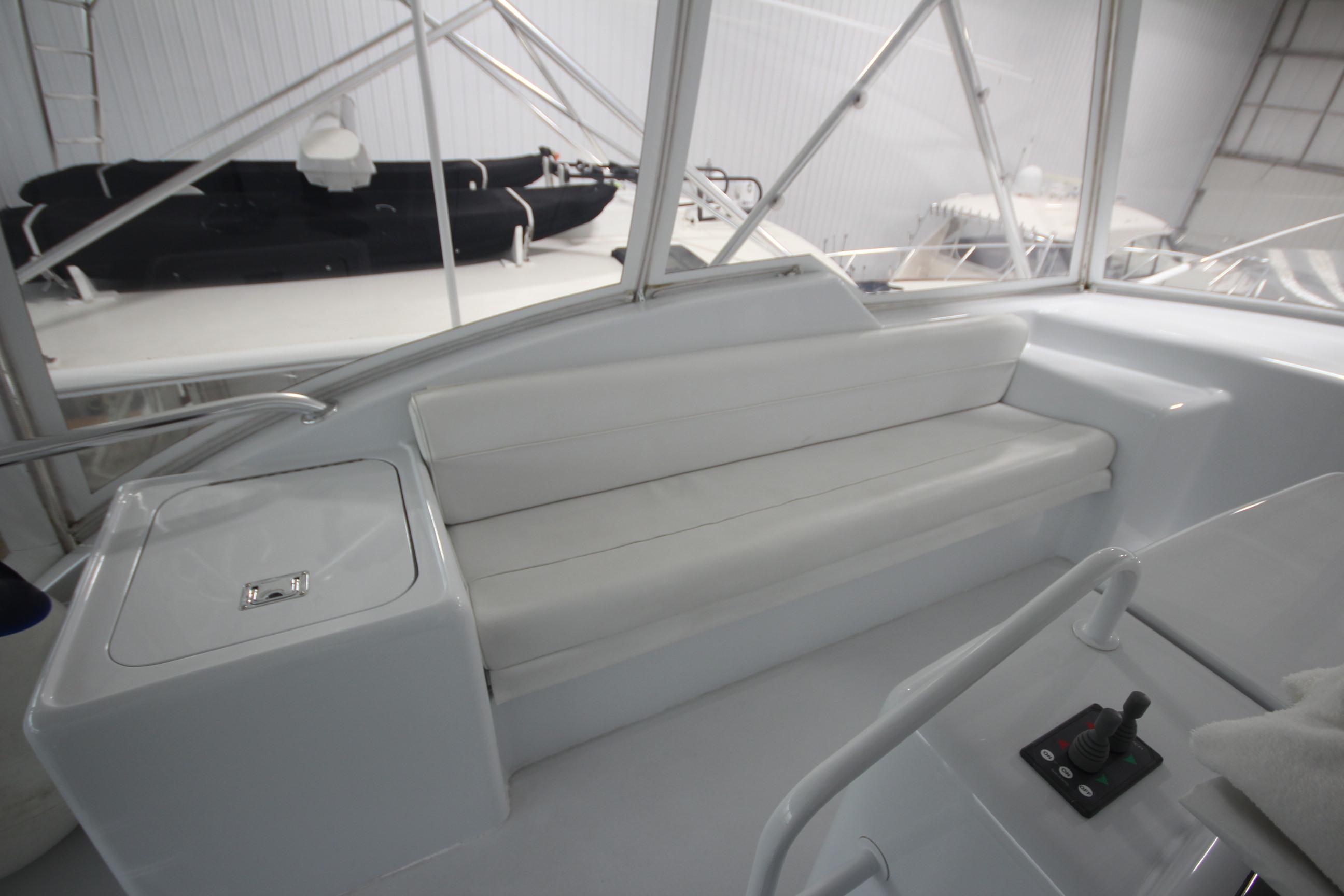 2001-hatteras-55-convertible-power-9648965-20250114102740531-1_XLARGE