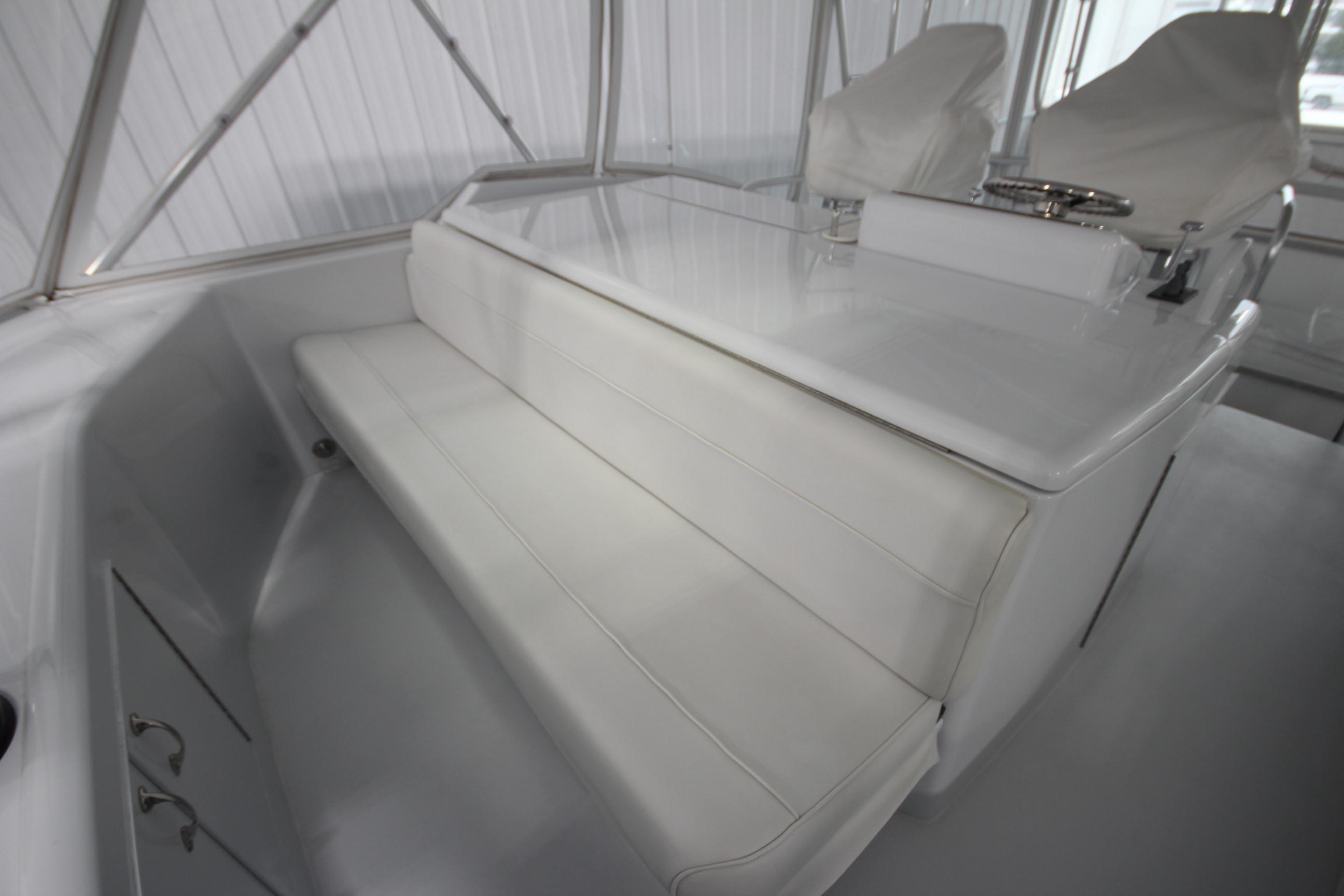 2001-hatteras-55-convertible-power-9648965-20250114102744497-1_XLARGE