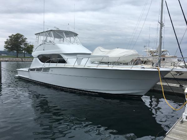 2001 Hatteras 55 Convertible