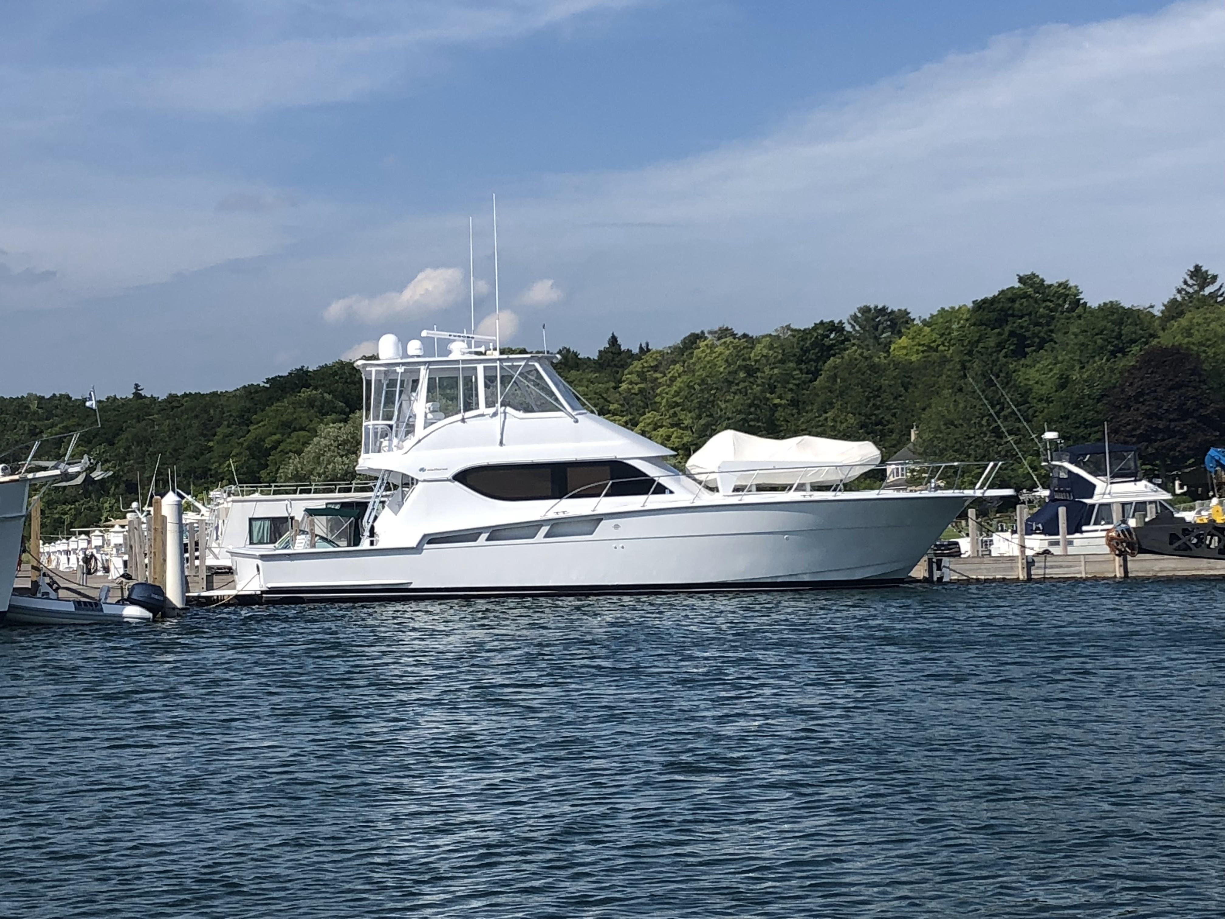 2001-hatteras-55-convertible-power-9648965-20250114113148483-1_XLARGE
