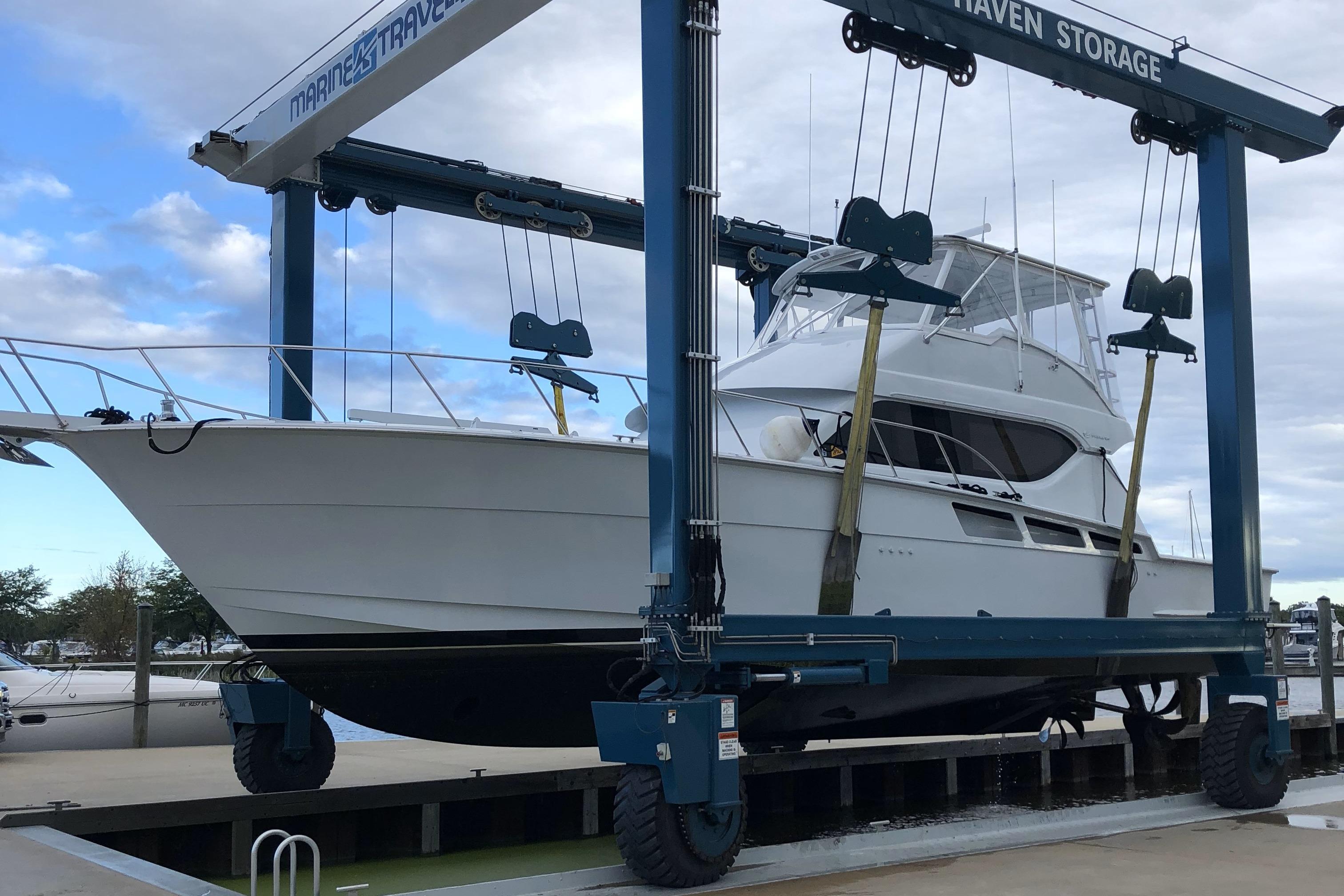 2001-hatteras-55-convertible-power-9648965-20250114113318634-1_XLARGE