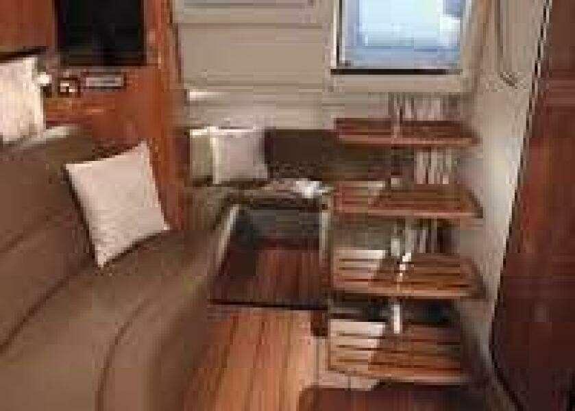 2006-crownline-340-cr-power-9728970-20250326111327863-1_XLARGE