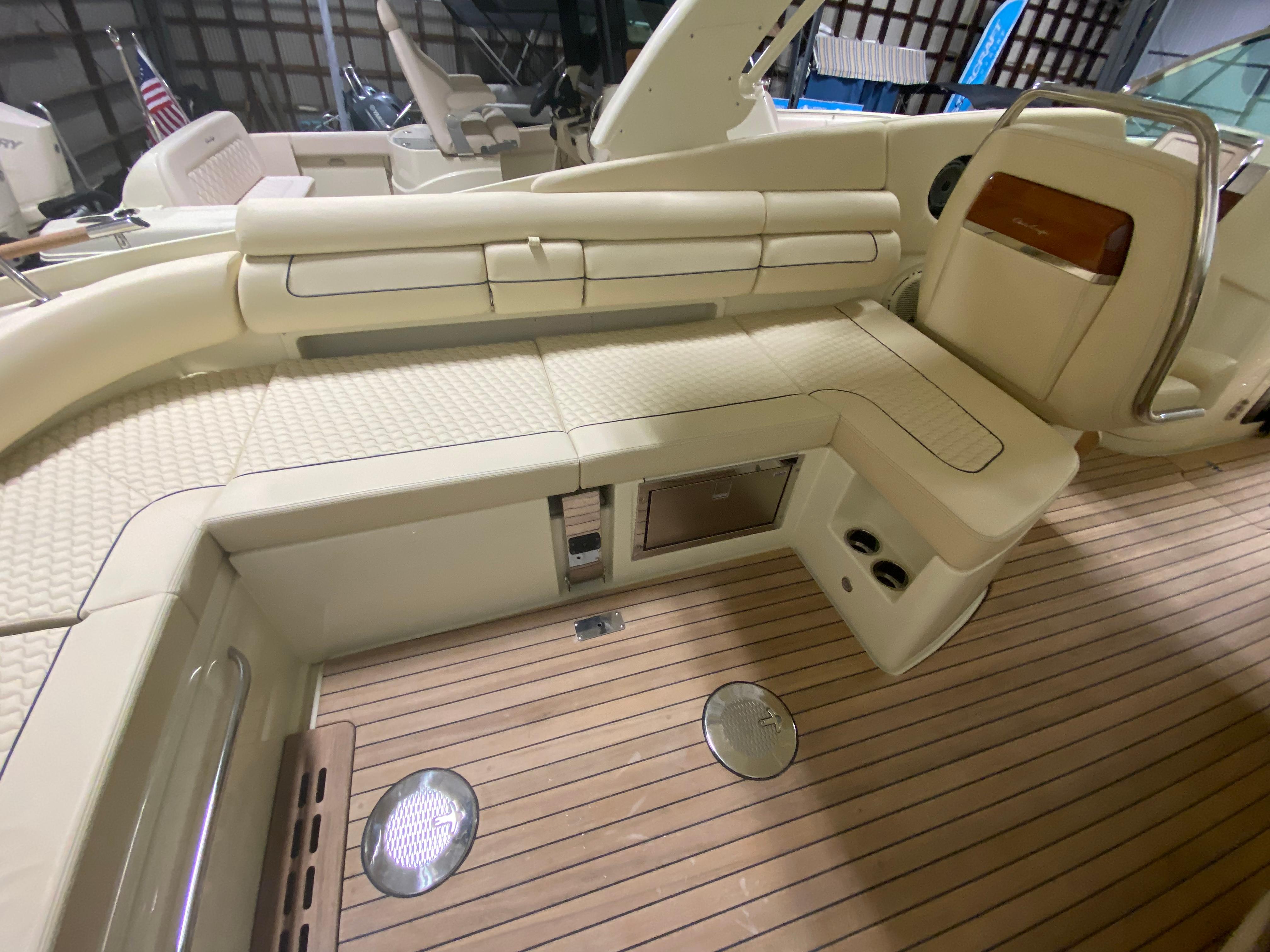 2024 Chris-Craft LAUNCH GT 35-12