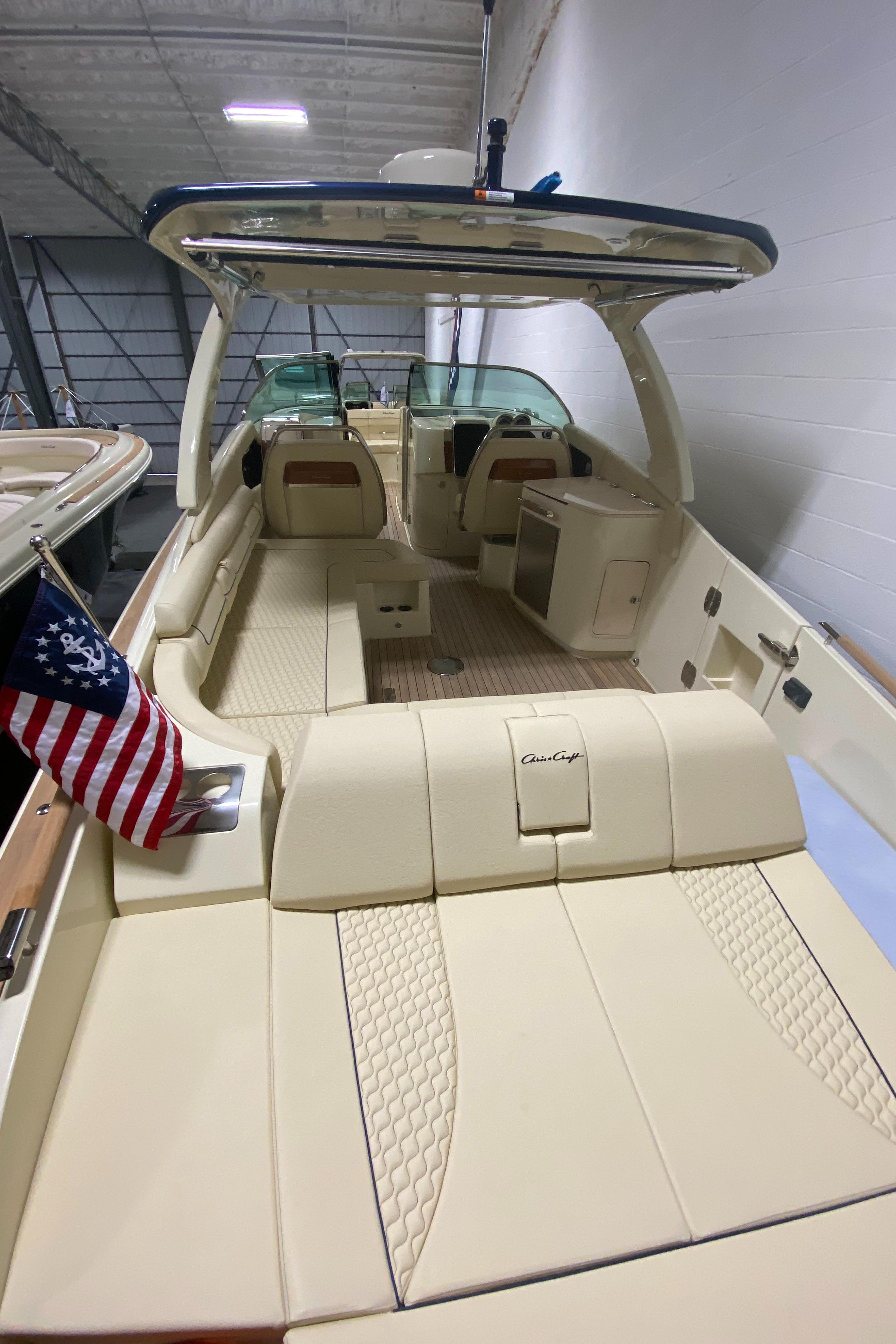 2024 Chris-Craft LAUNCH GT 35-9