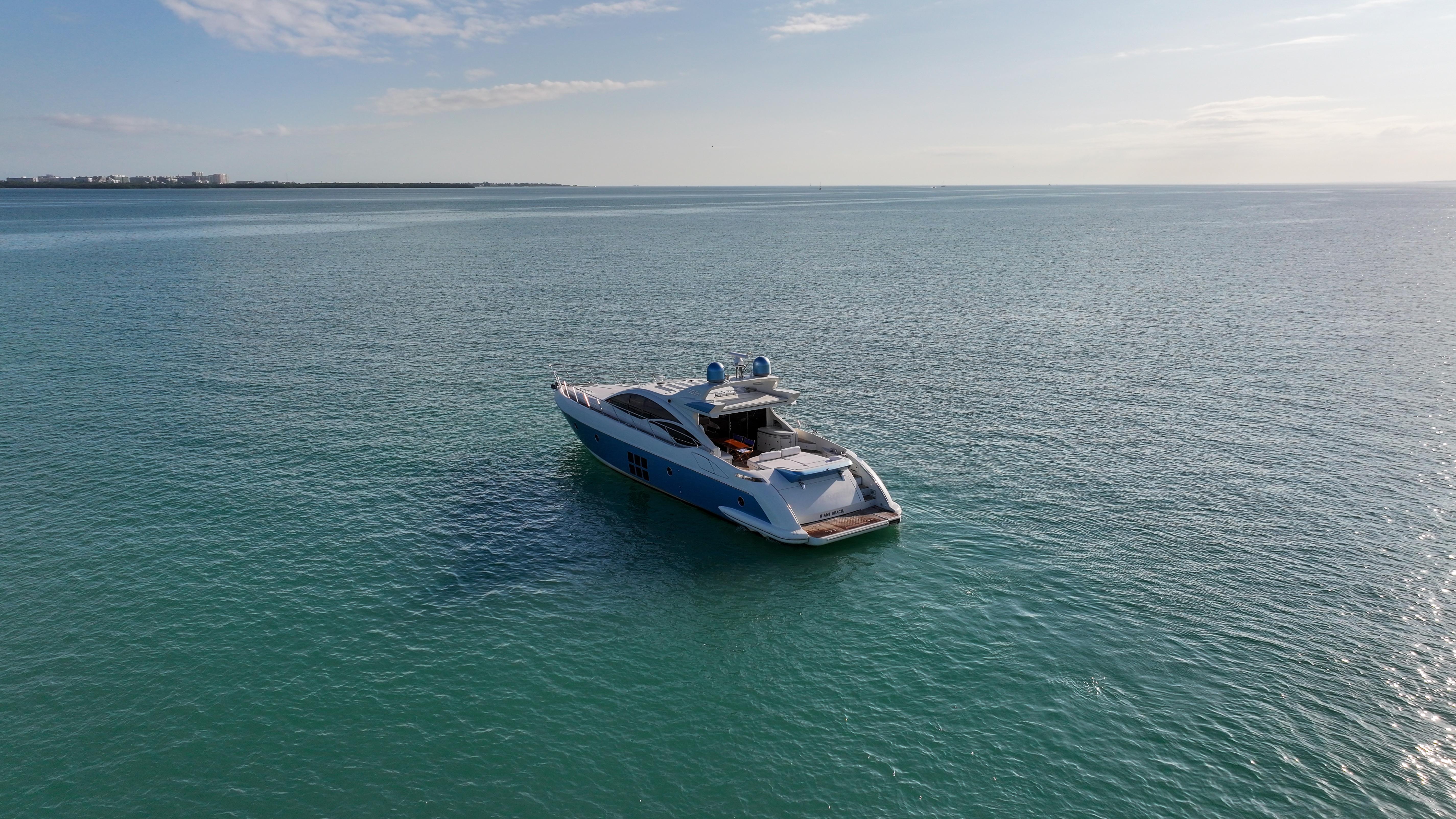 2006-azimut-68s-power-9778986-20250506105033011-1_XLARGE
