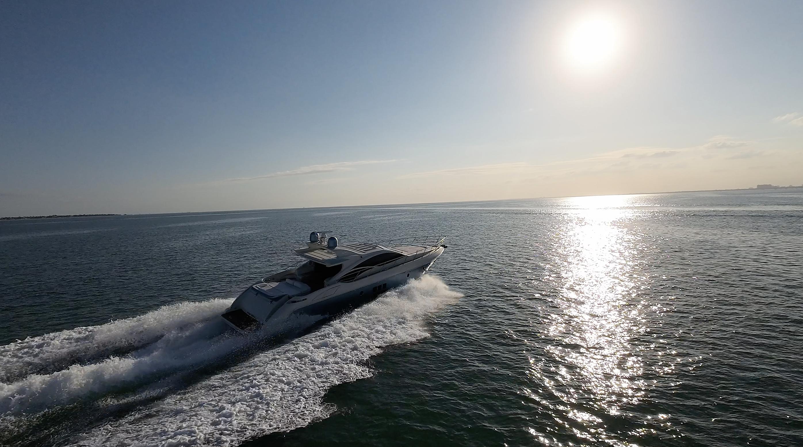 2006-azimut-68s-power-9778986-20250506110634594-1_XLARGE