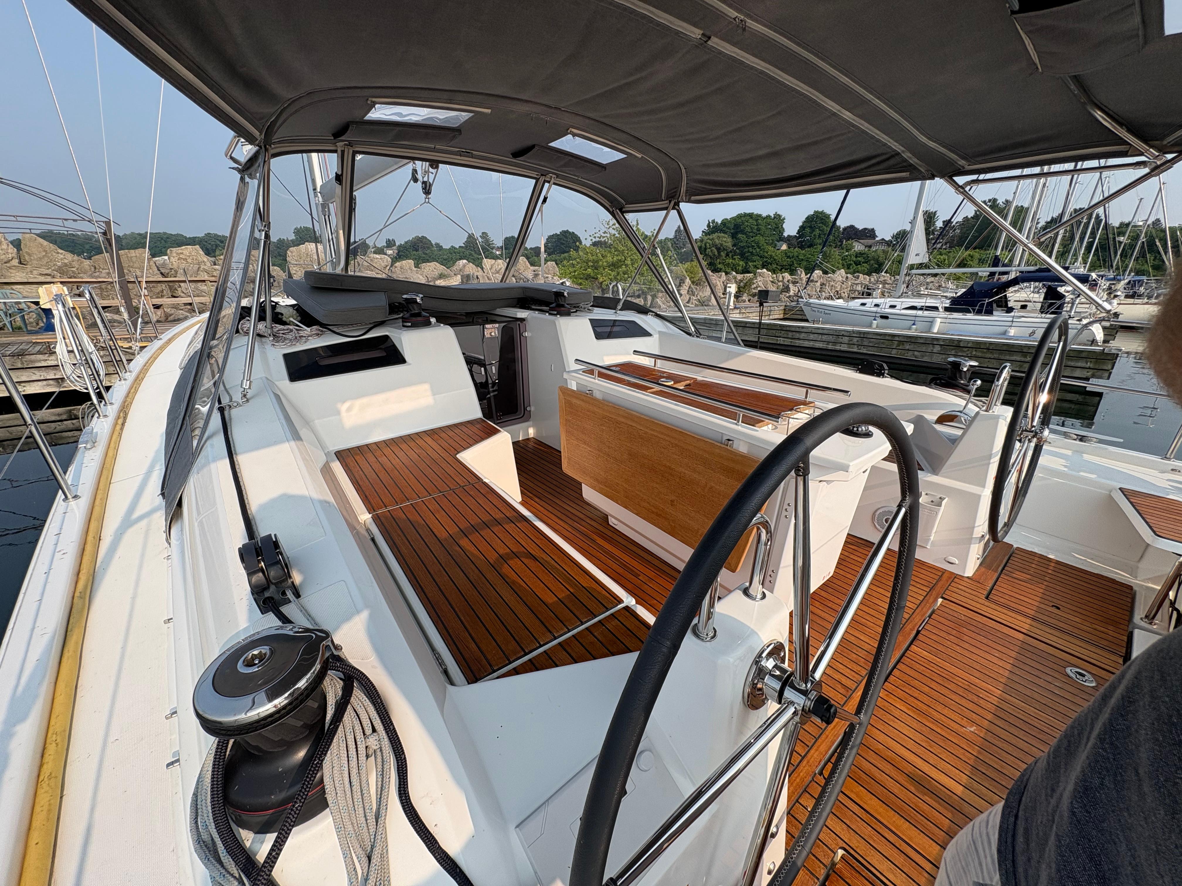 Yacht Photos Pics