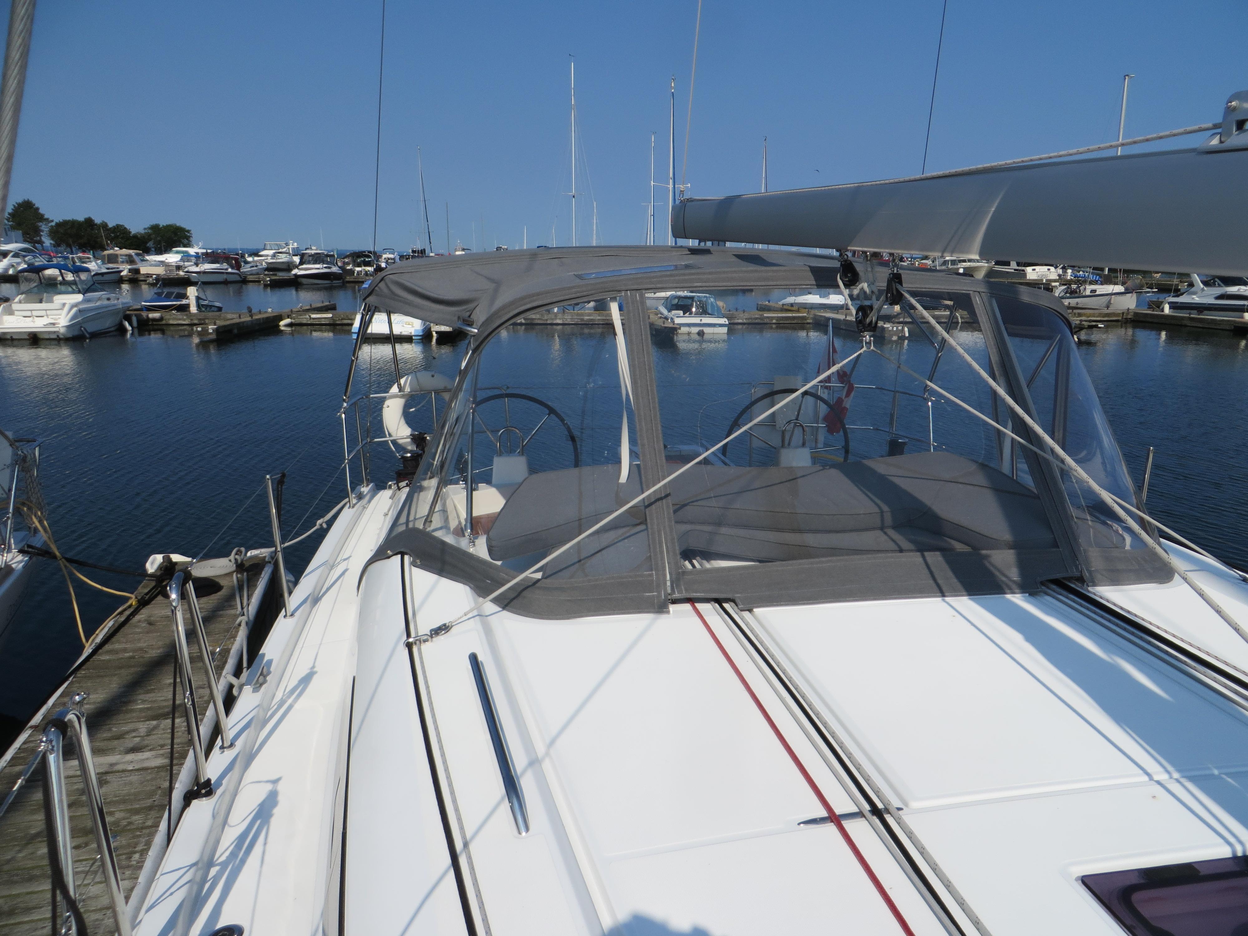 Yacht Photos Pics