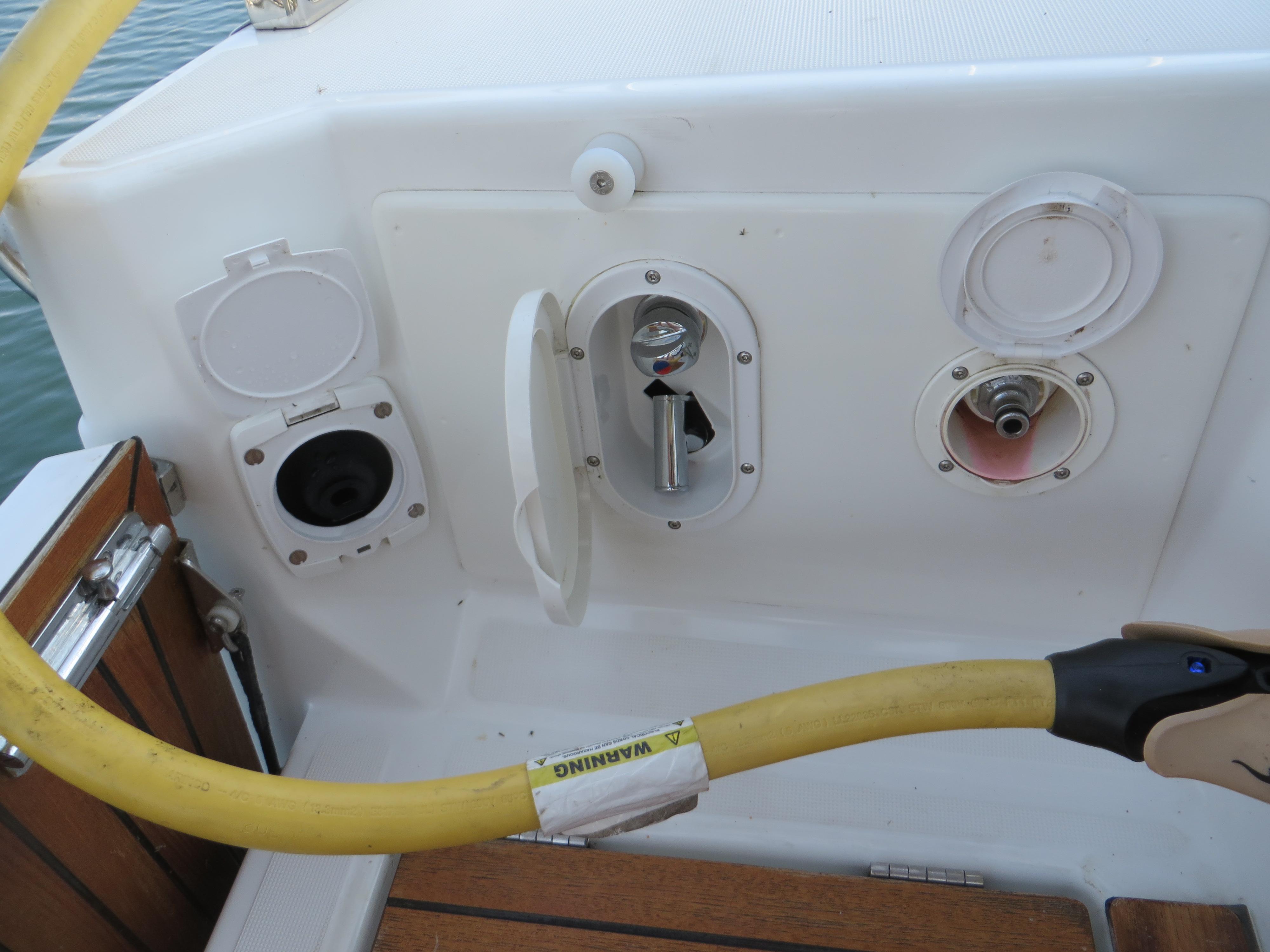 Yacht Photos Pics