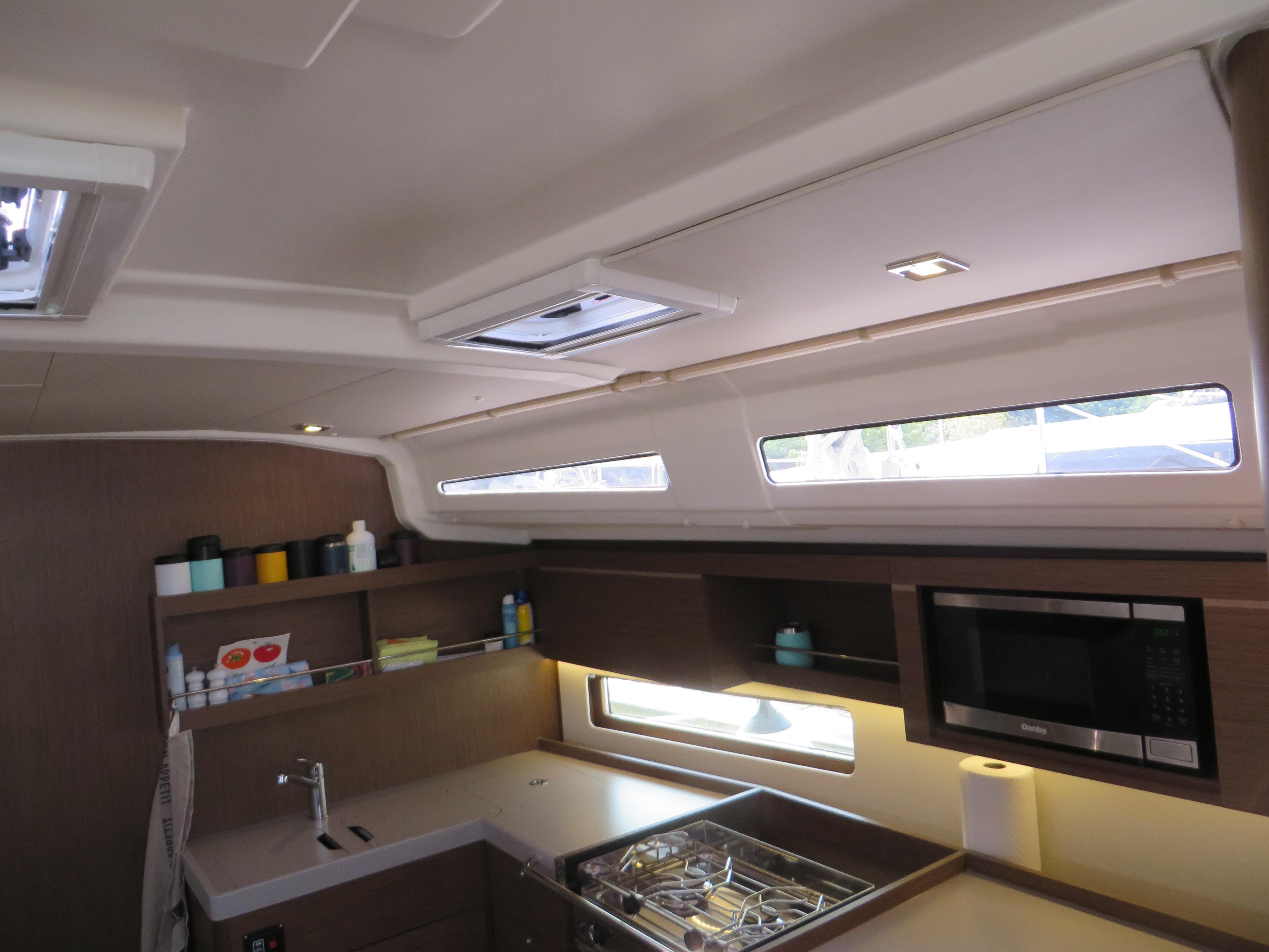 Yacht Photos Pics