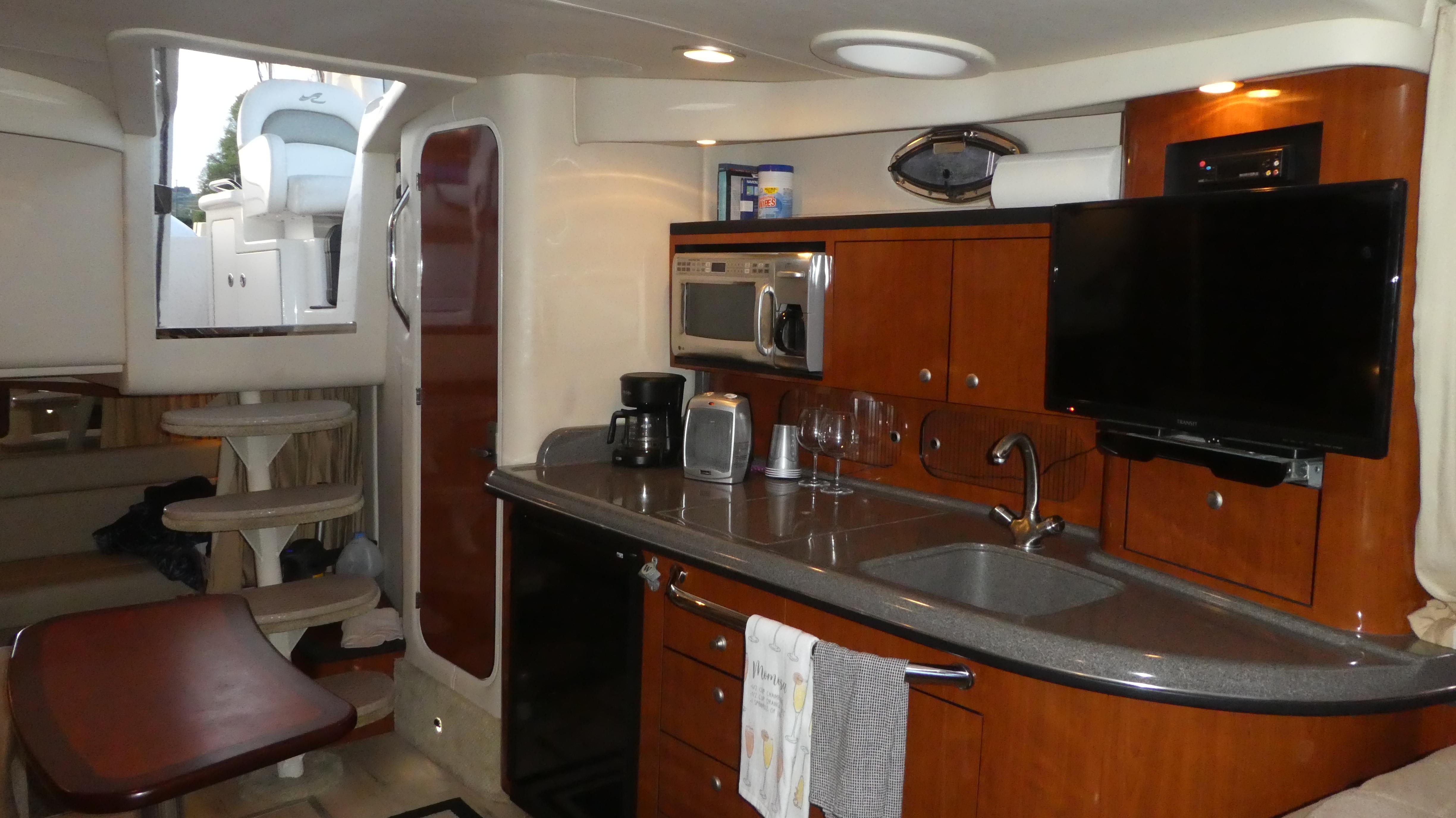 2007-sea-ray-340-sundancer-power-9778987-20250507105558273-1_XLARGE
