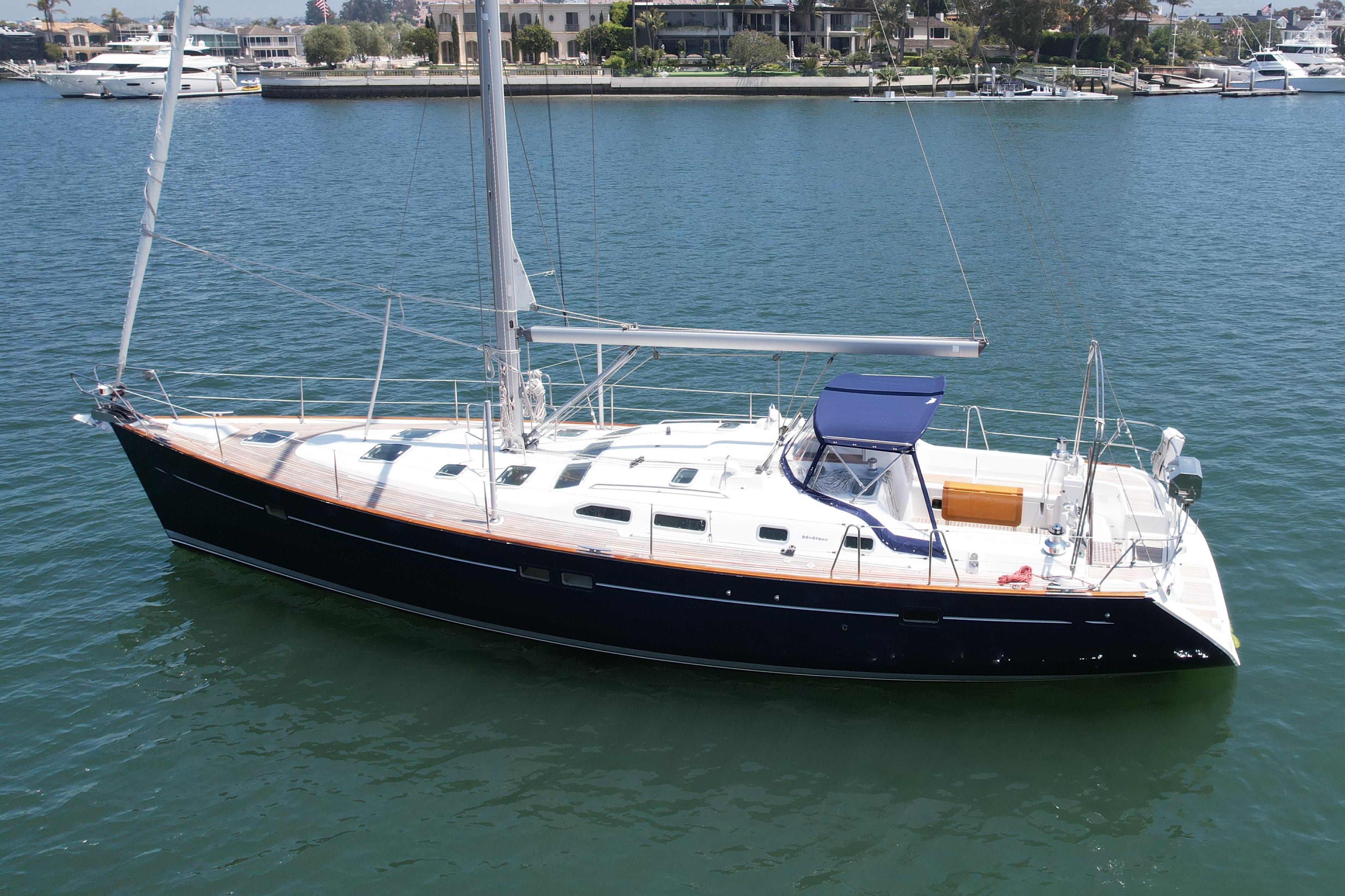 Yacht Photos Pics