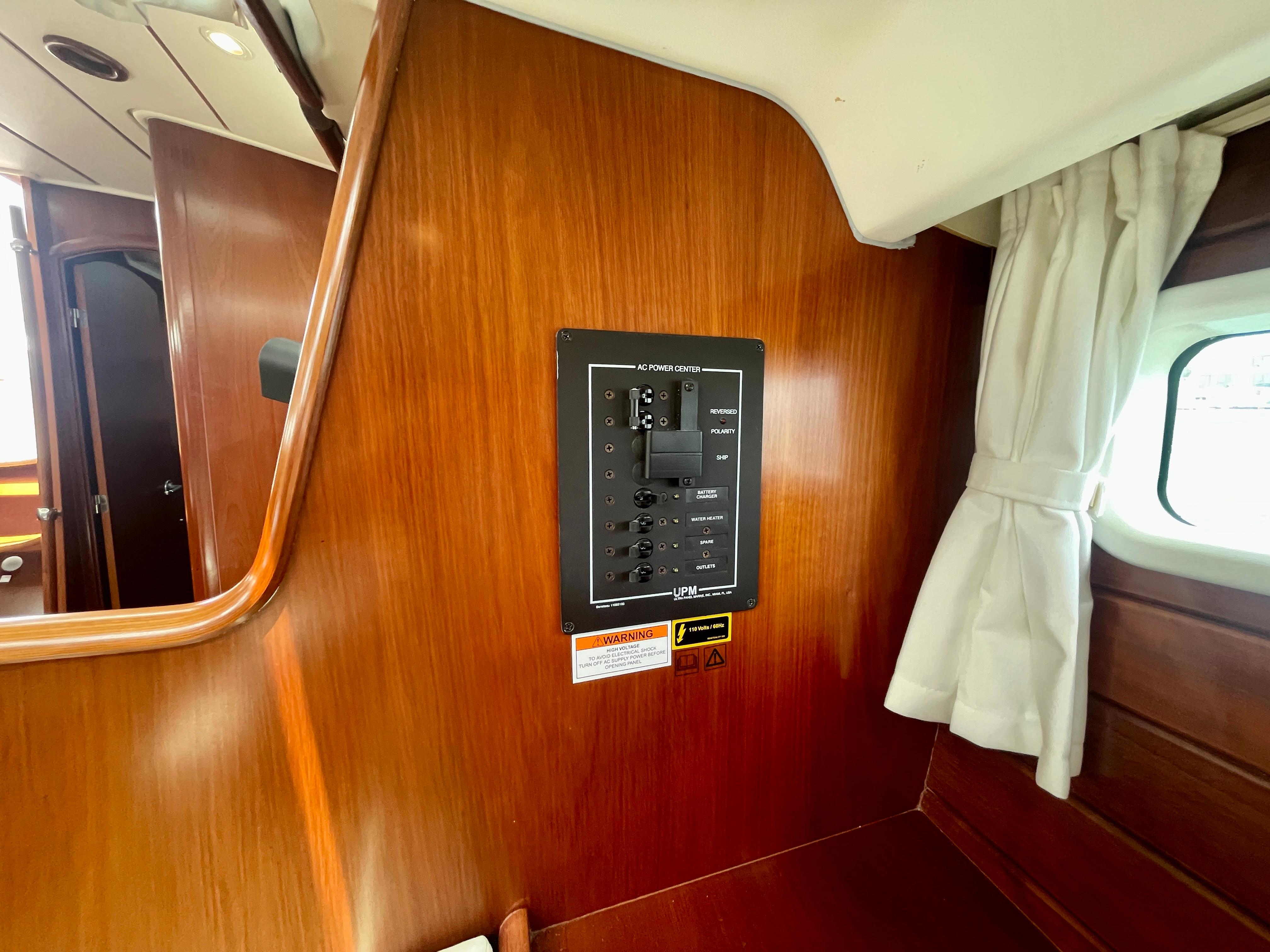 Yacht Photos Pics