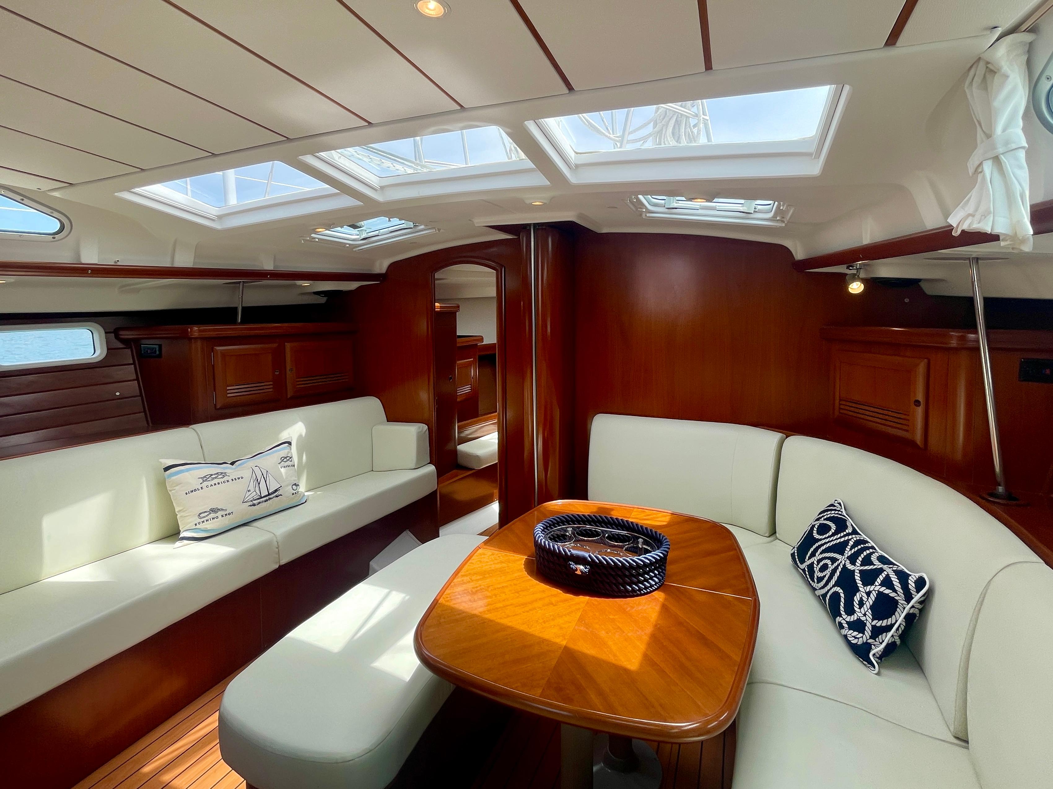 Yacht Photos Pics