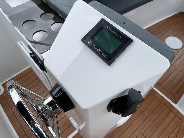 2022 Alonsea 560Plus - 3kw Electric