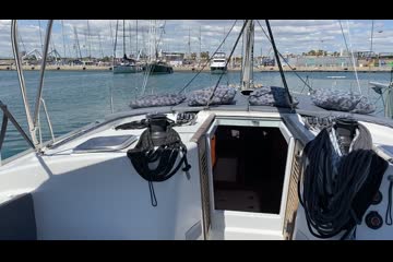 Beneteau cyclades 50.4 video