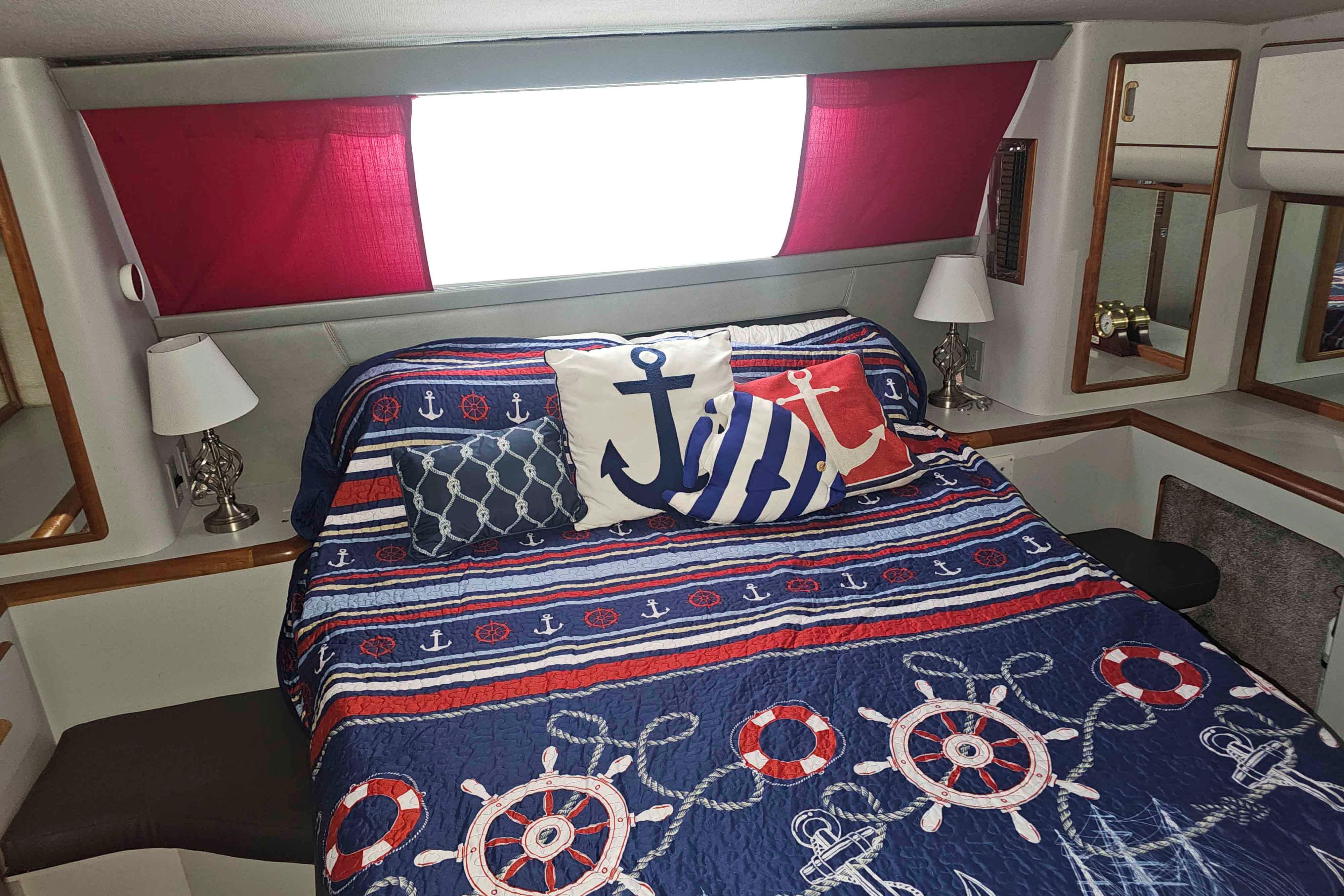  Knot 10 Yacht Sales
