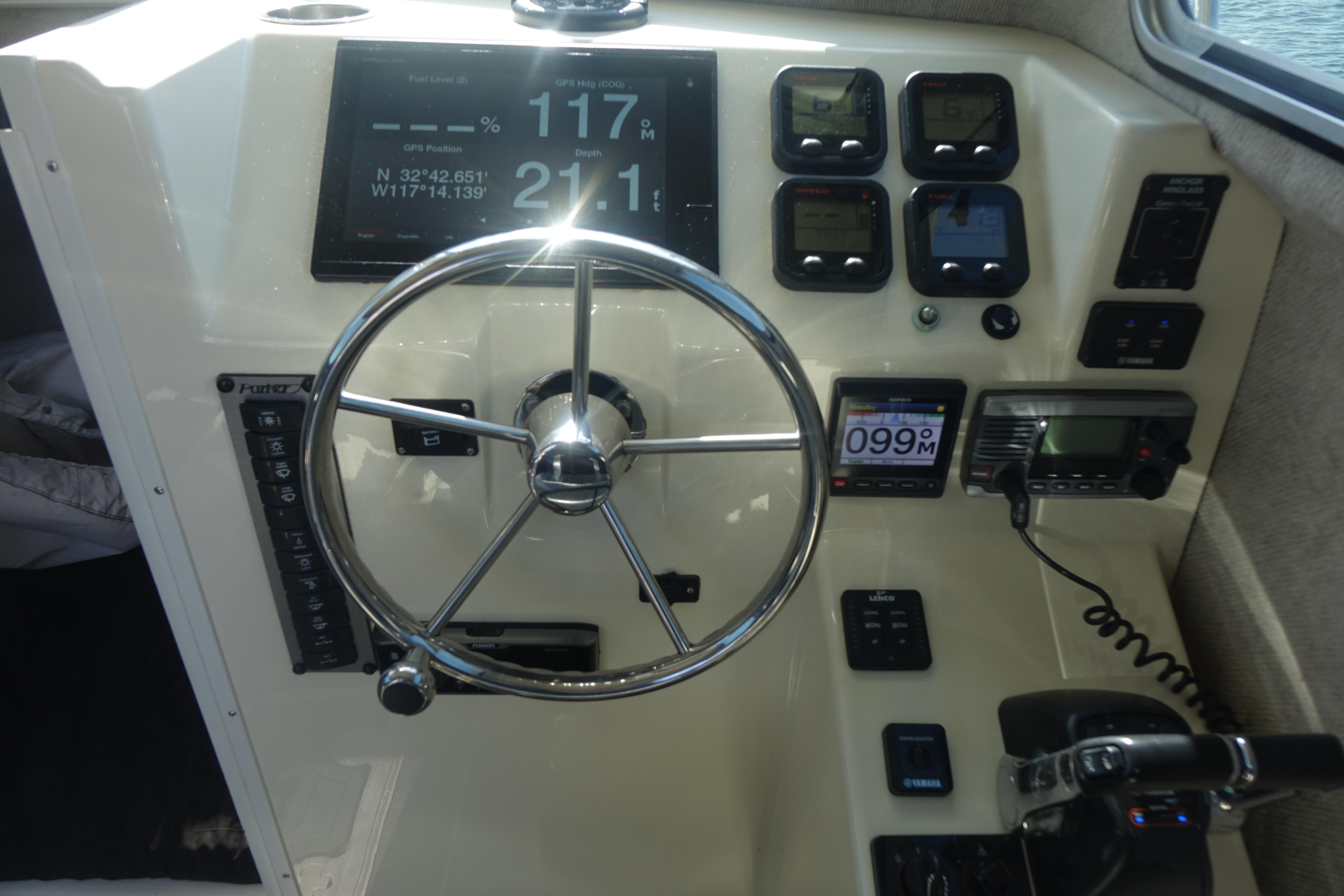 2013-parker-2820-xld-sport-cabin-power-9728990-20250408104336725-1_XLARGE