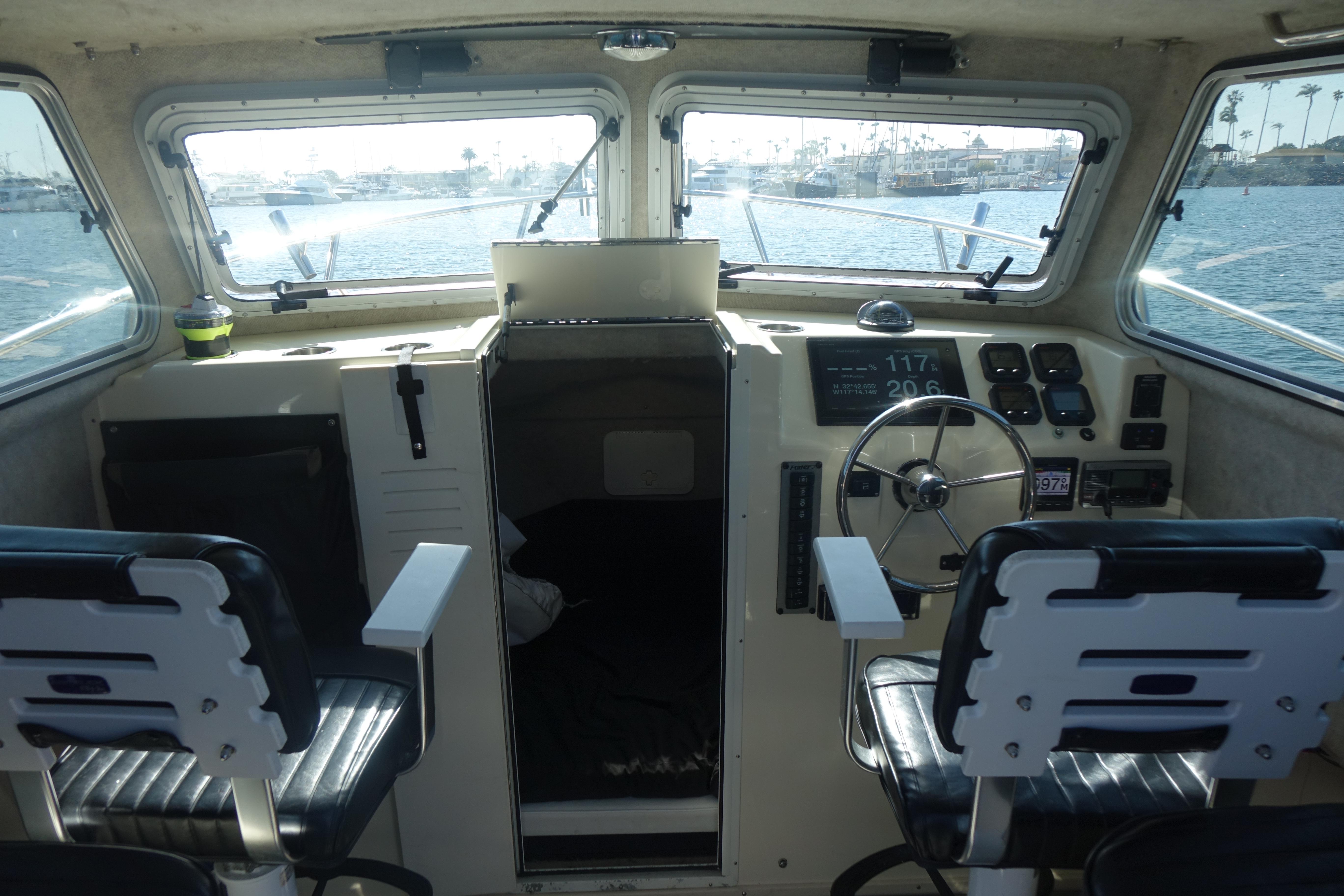 2013-parker-2820-xld-sport-cabin-power-9728990-20250408104342182-1_XLARGE