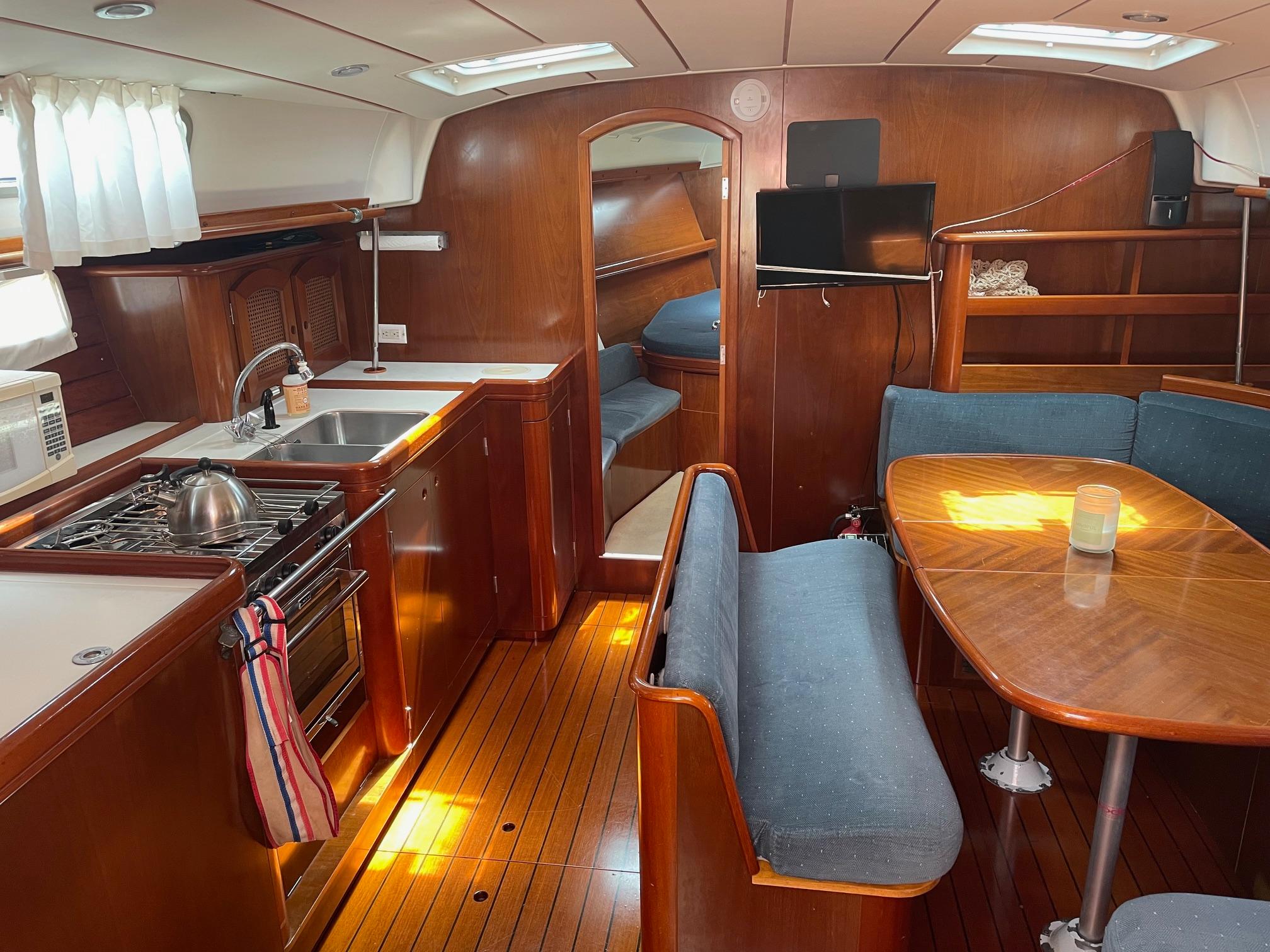 Yacht Photos Pics