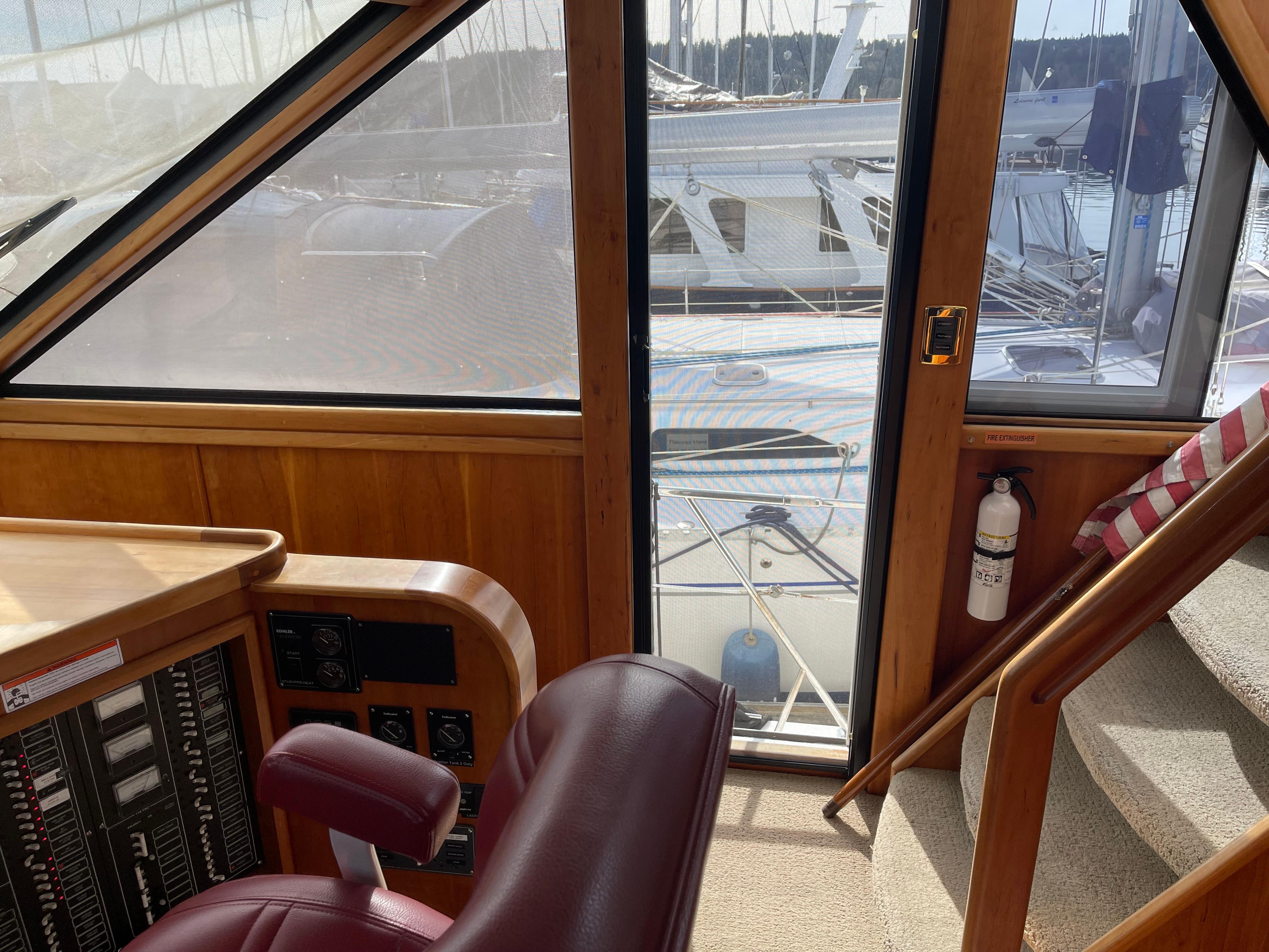 Canoe Cove-50 Pilothouse Luxury Yacht 2002 -WA-US-9728993 | Thumbnail