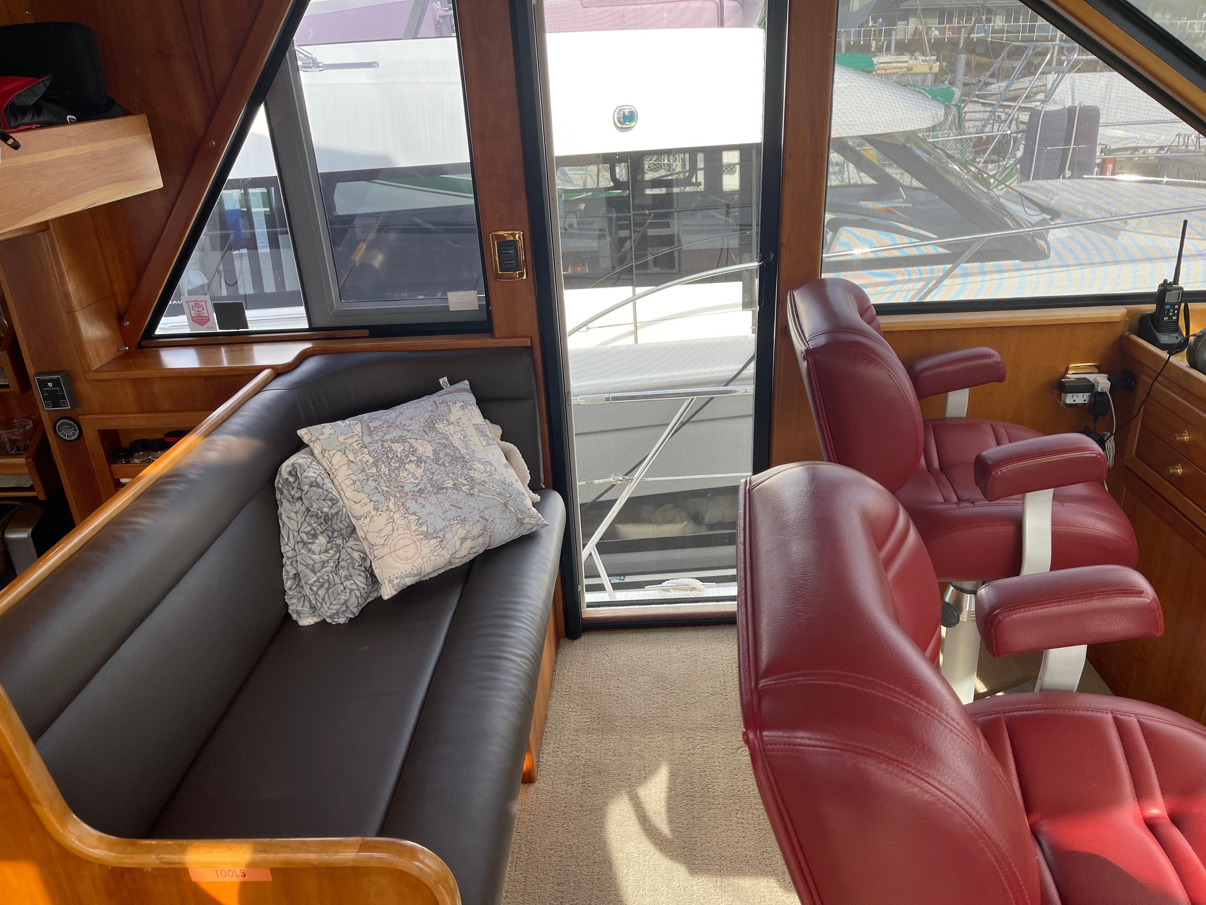 Canoe Cove-50 Pilothouse Luxury Yacht 2002 -WA-US-9728993 | Thumbnail