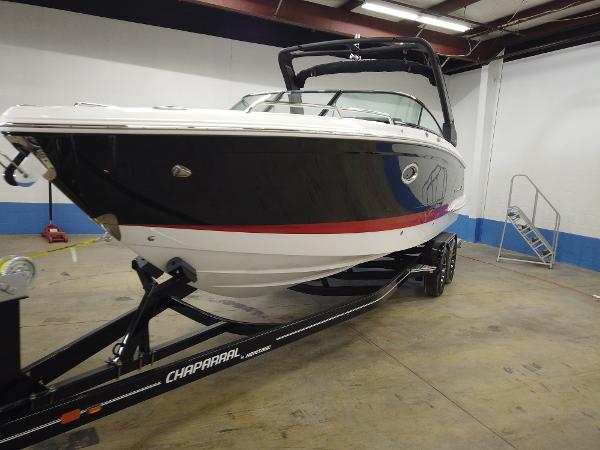 2021 Chaparral boat for sale, model of the boat is 287 SSX & Image # 16 of 19