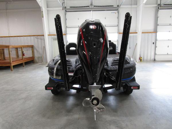 2022 Nitro boat for sale, model of the boat is Z20 Pro & Image # 14 of 49