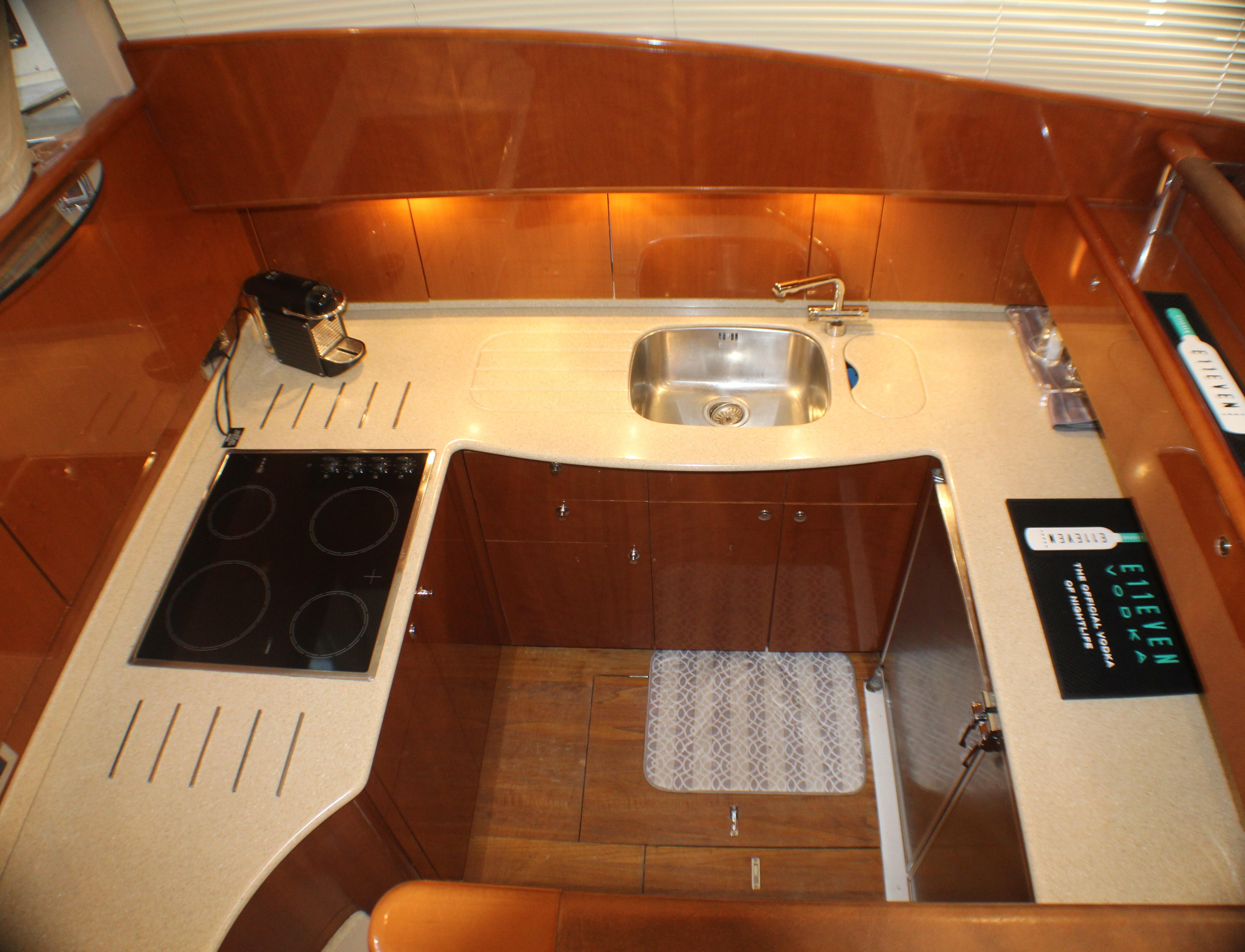 61 Viking Princess Fly - Galley