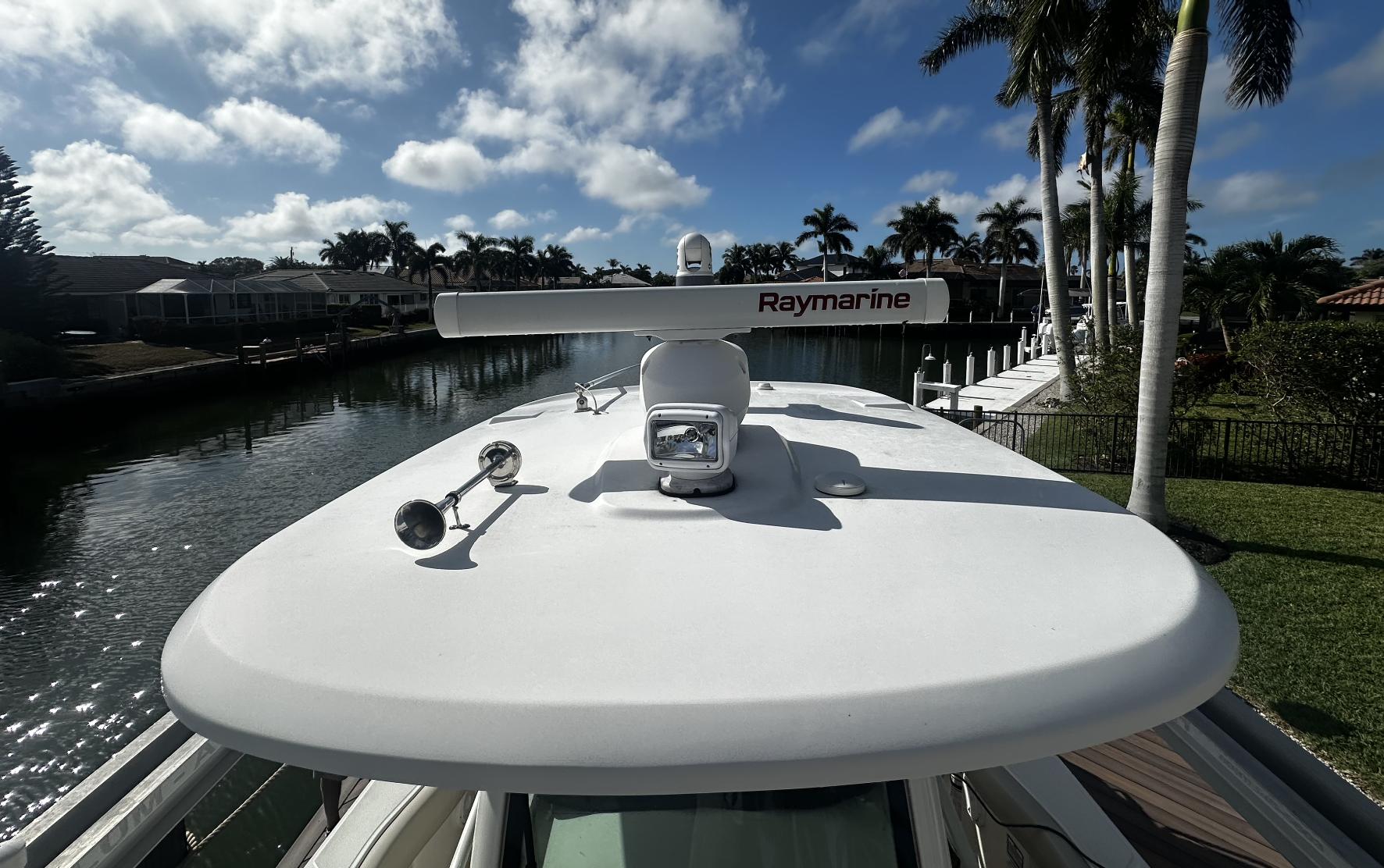 2021 Boston Whaler 280 Outrage