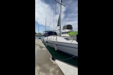 Catalina 315 video