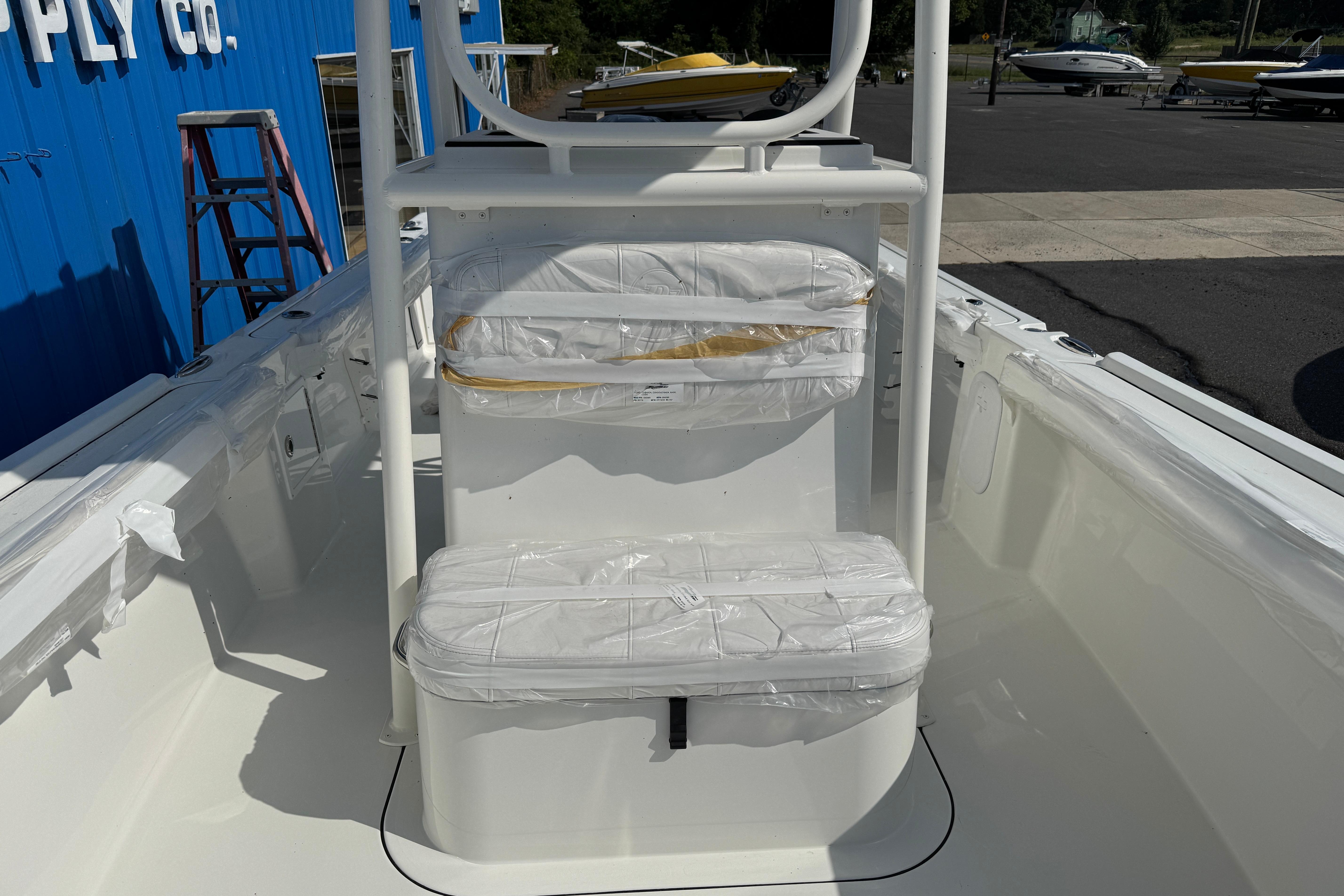2025-parker-230-coastal-elite-power-9960917-20250926133252298-3